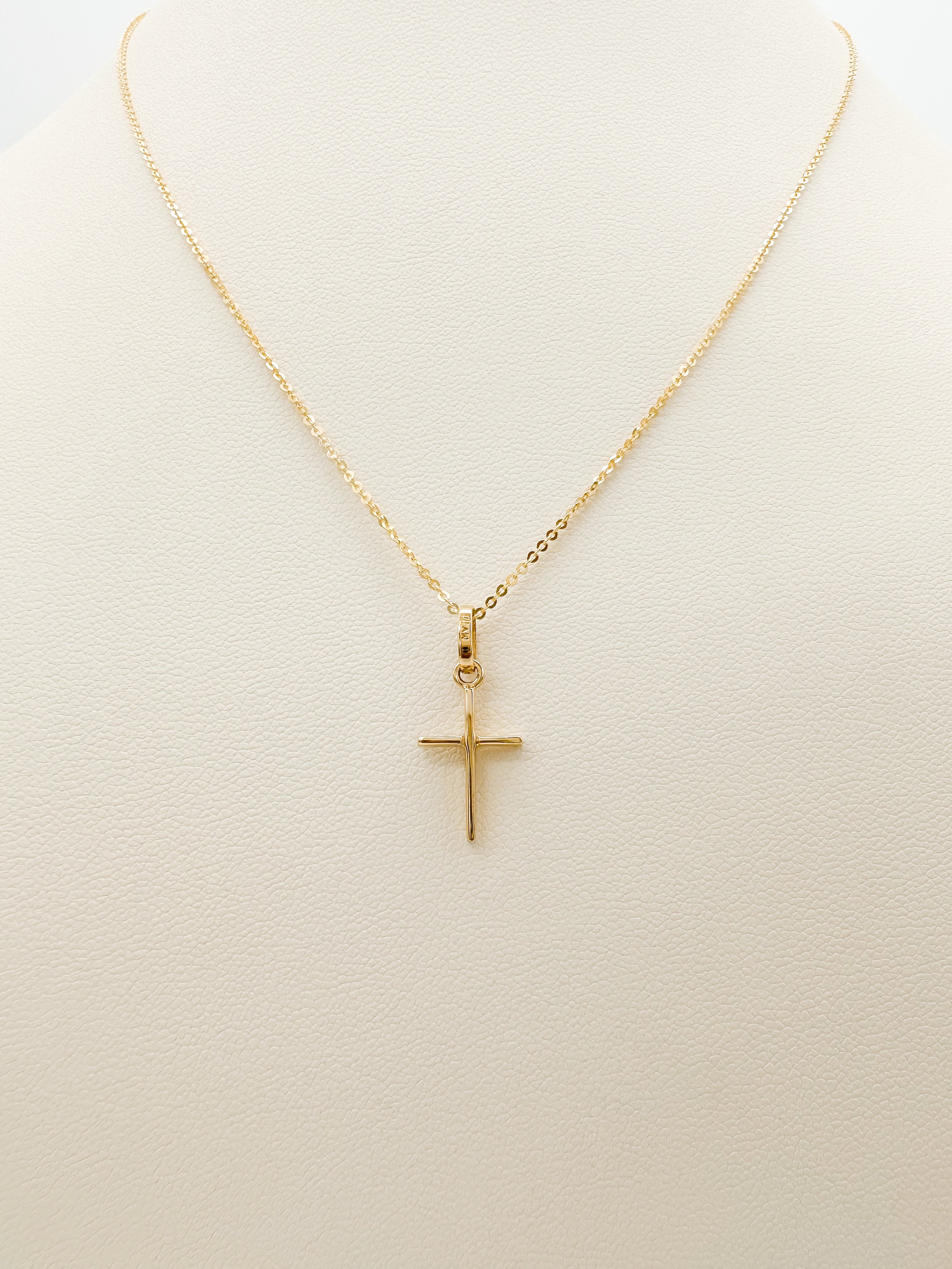 Cadena y Cruz Recta *Oro 14 Kilates