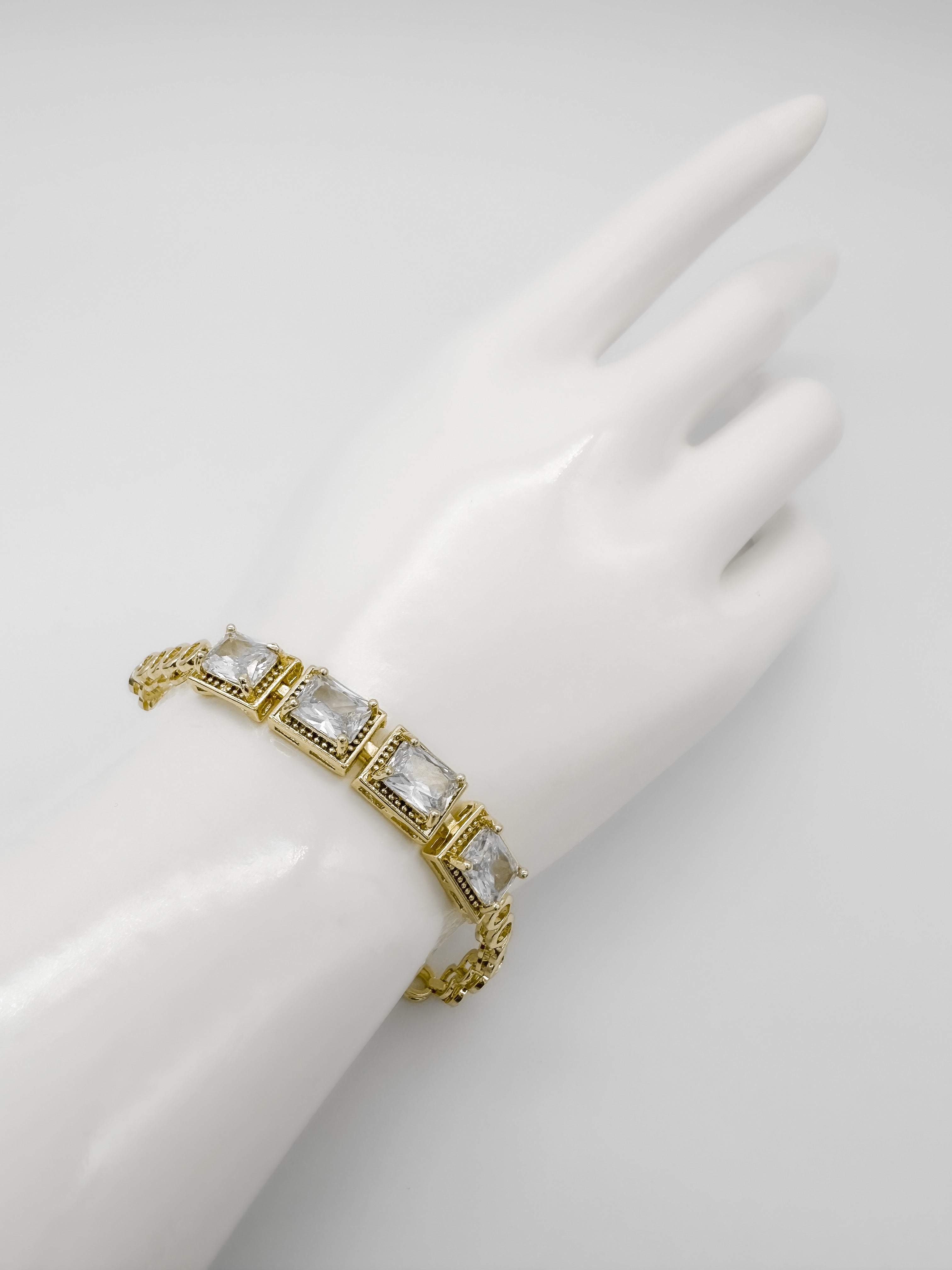 Pulsera 4 Zirconias Rectangulares