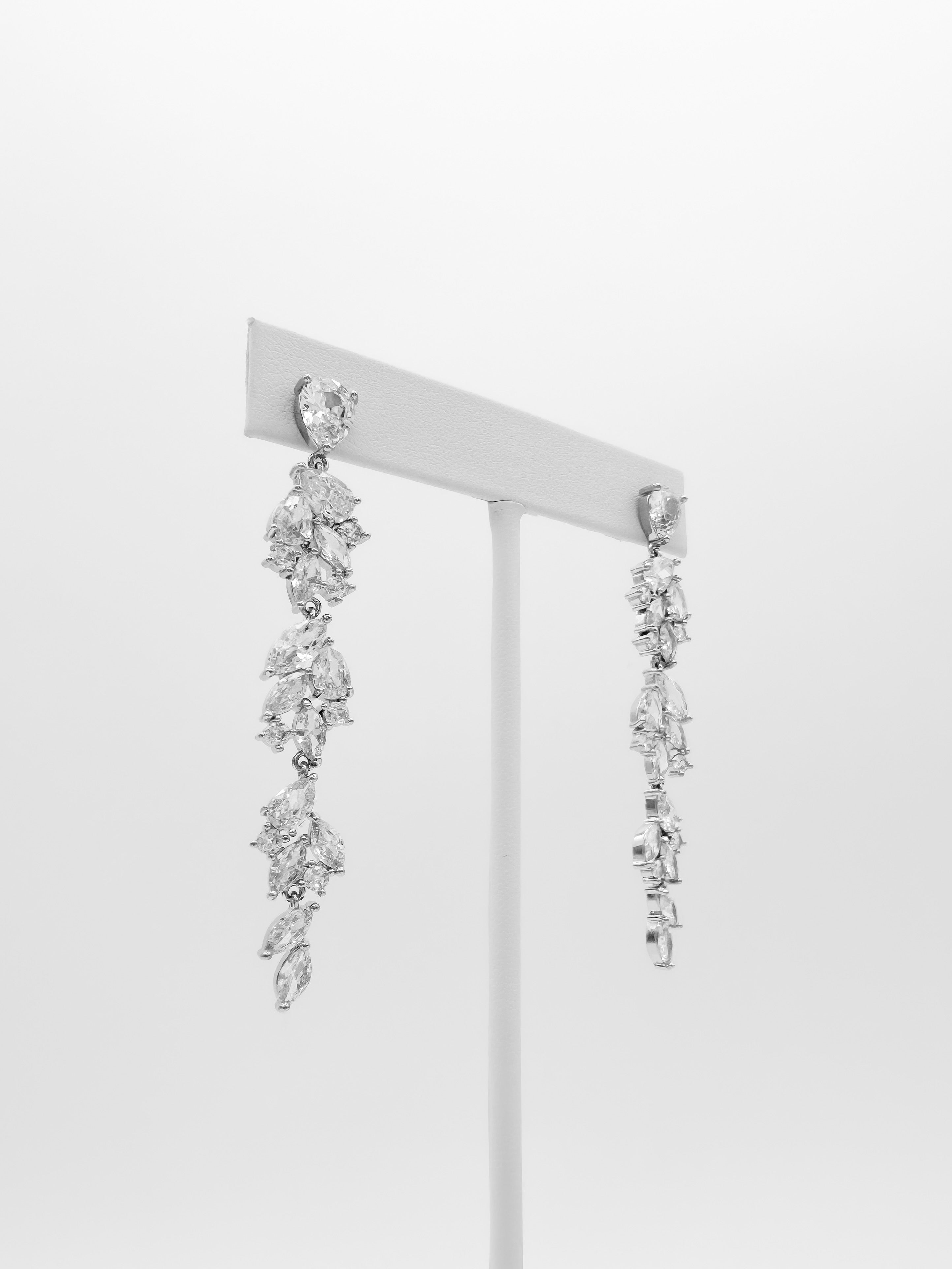 Aretes Largos Marquises