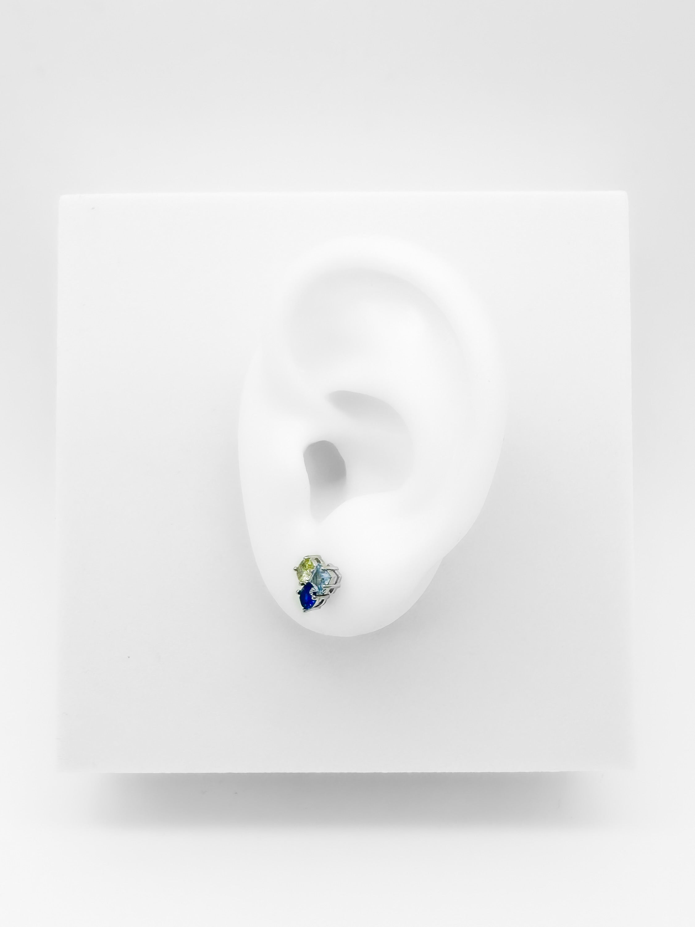 Broquel 3 Zirconias de Plata
