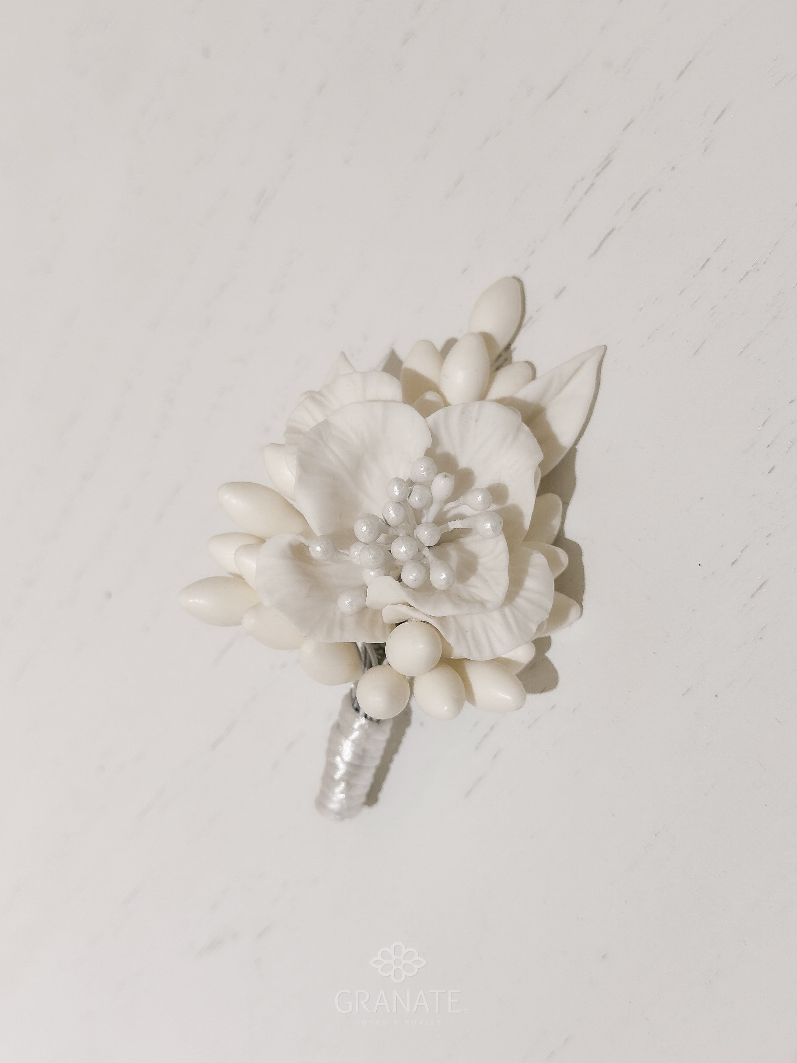 Boutonniere Anémona