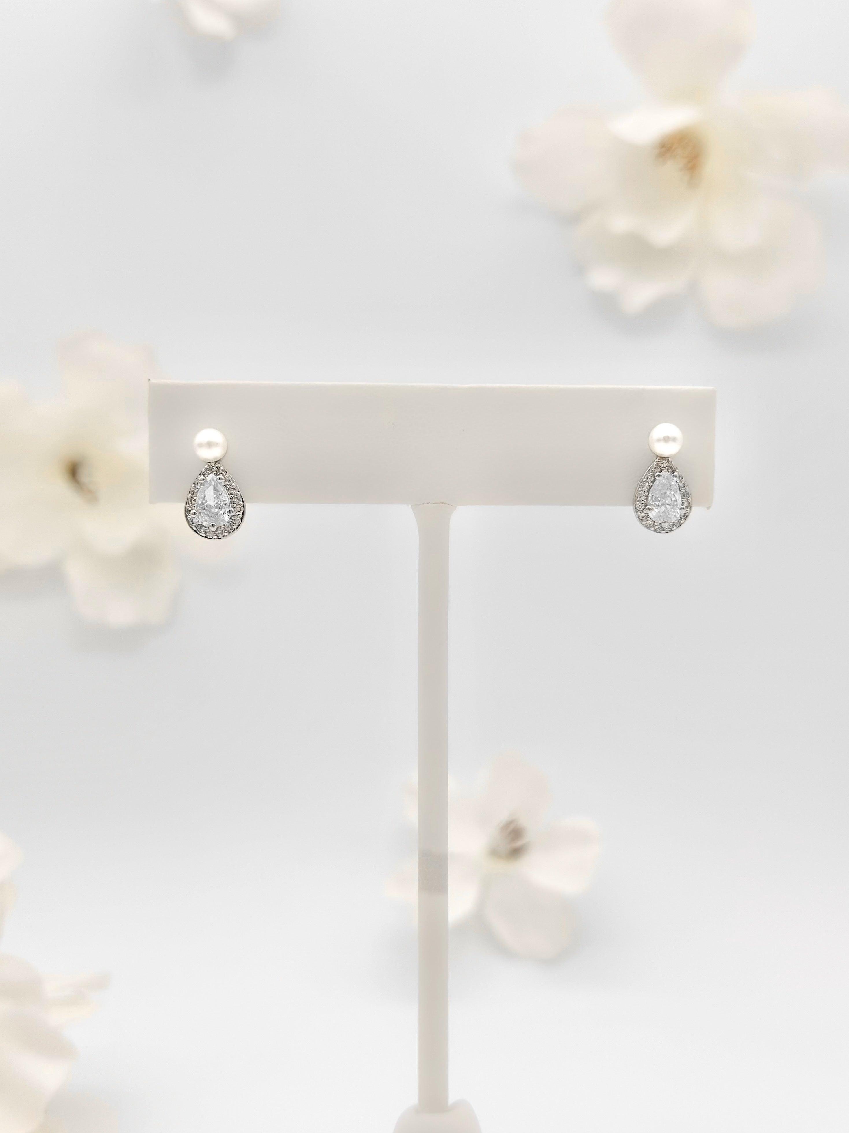 Aretes Perla Gota
