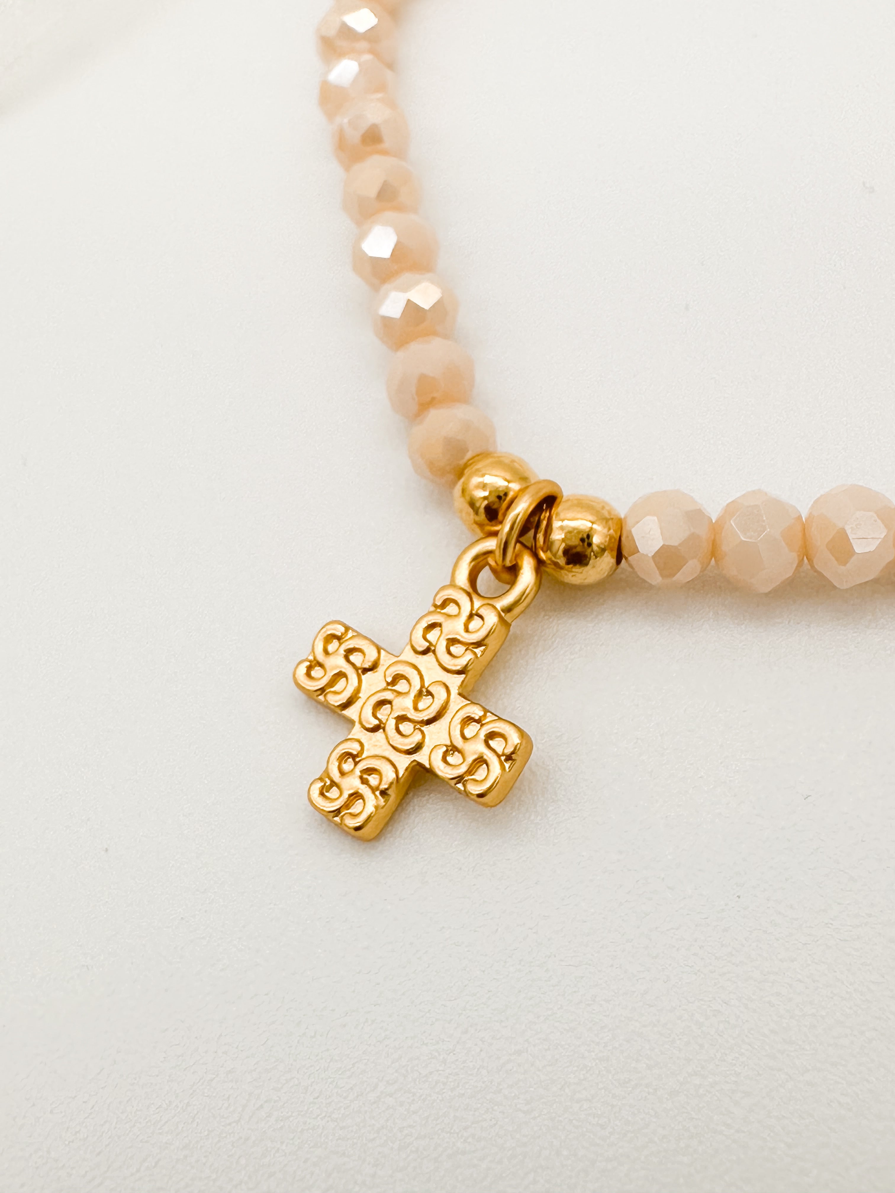 10 Pulseras Cruz