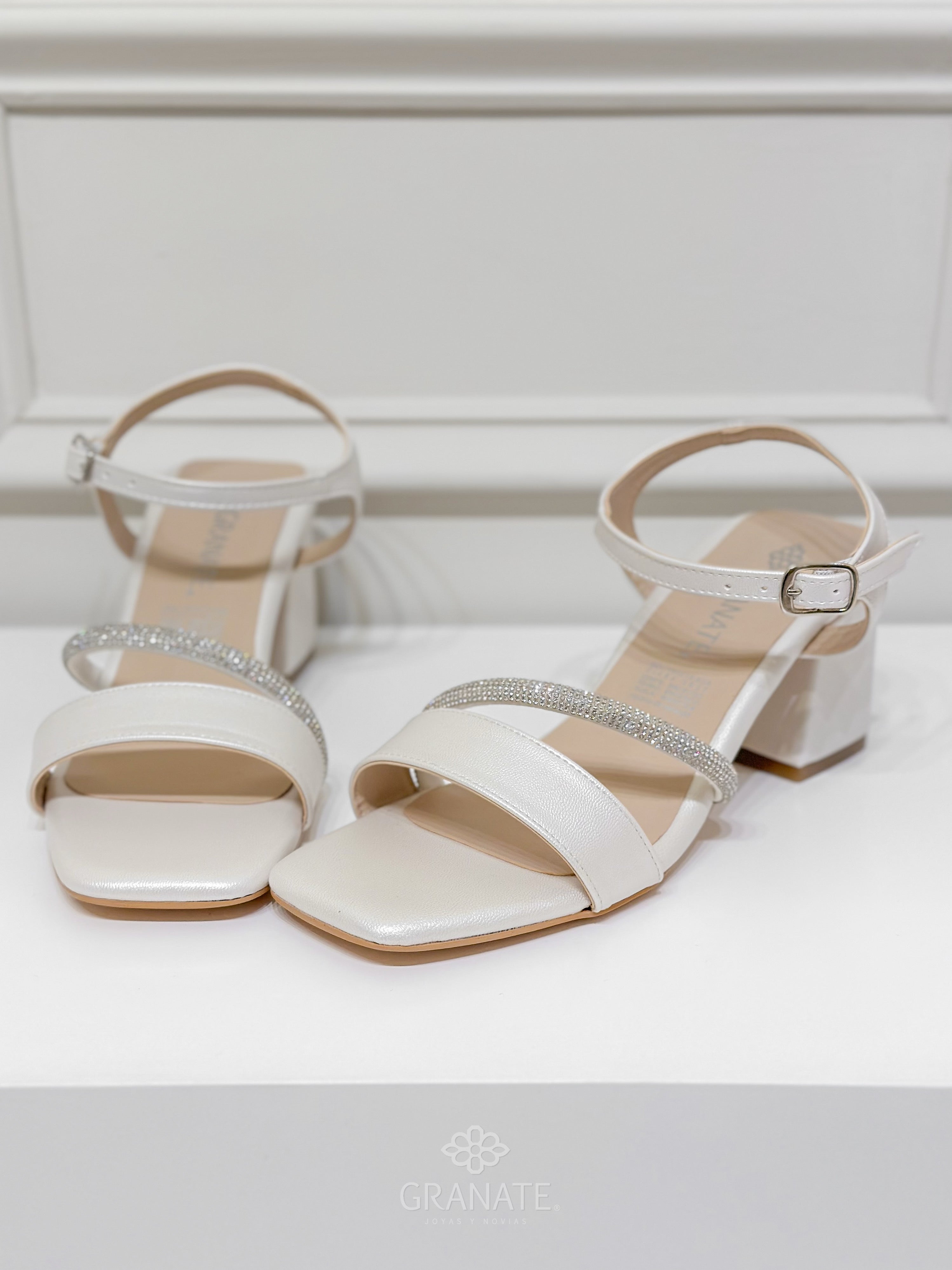 Zapatillas Melina Perla