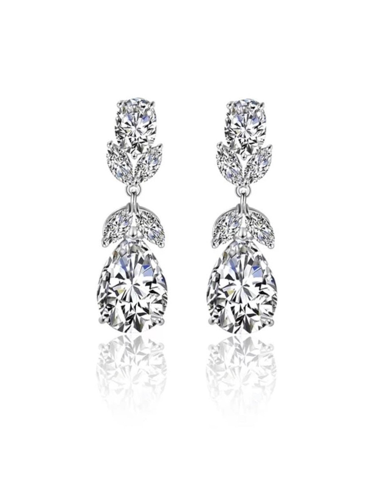 Aretes Oval Gota Zirconia