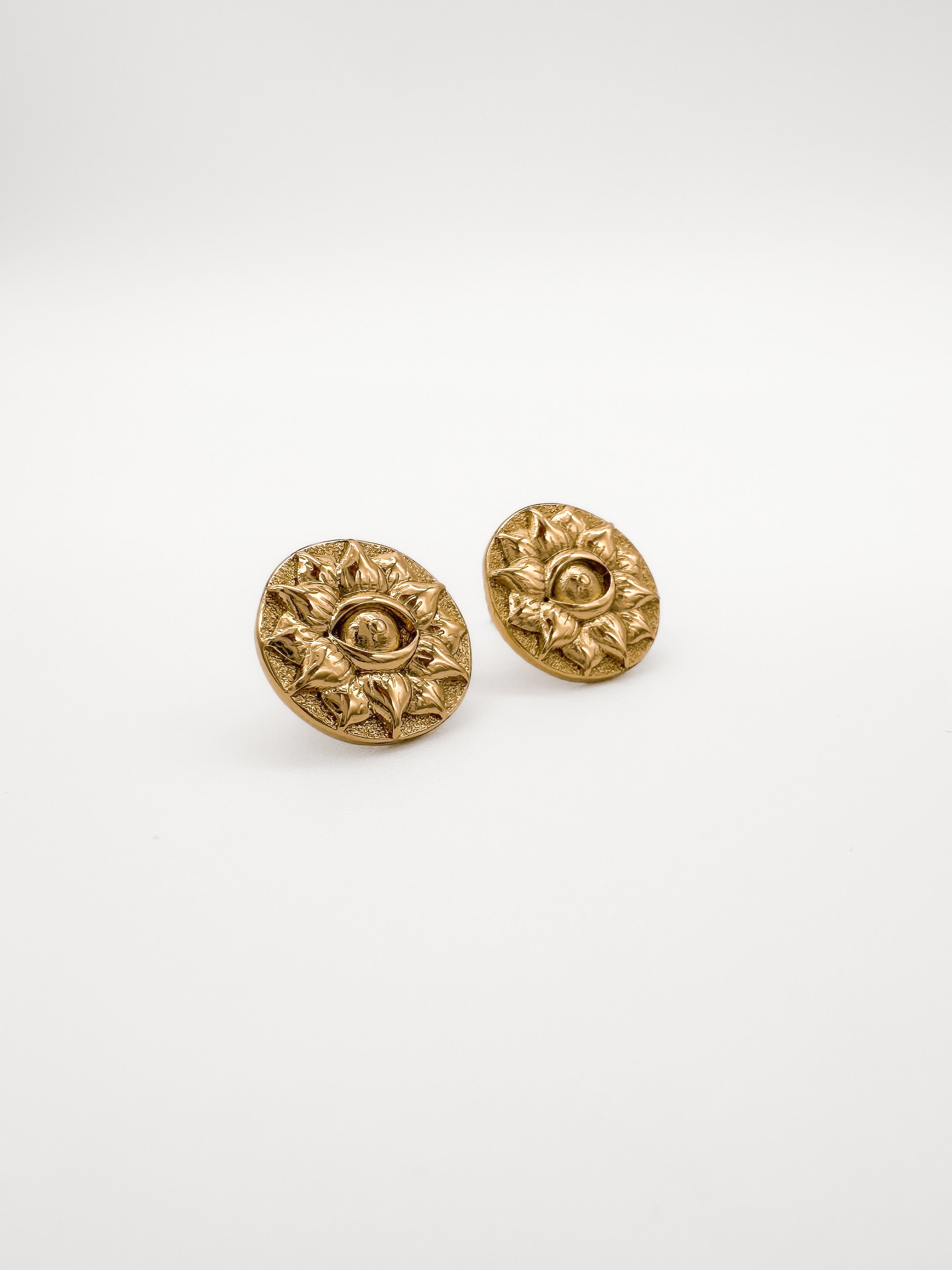 Aretes Ojo