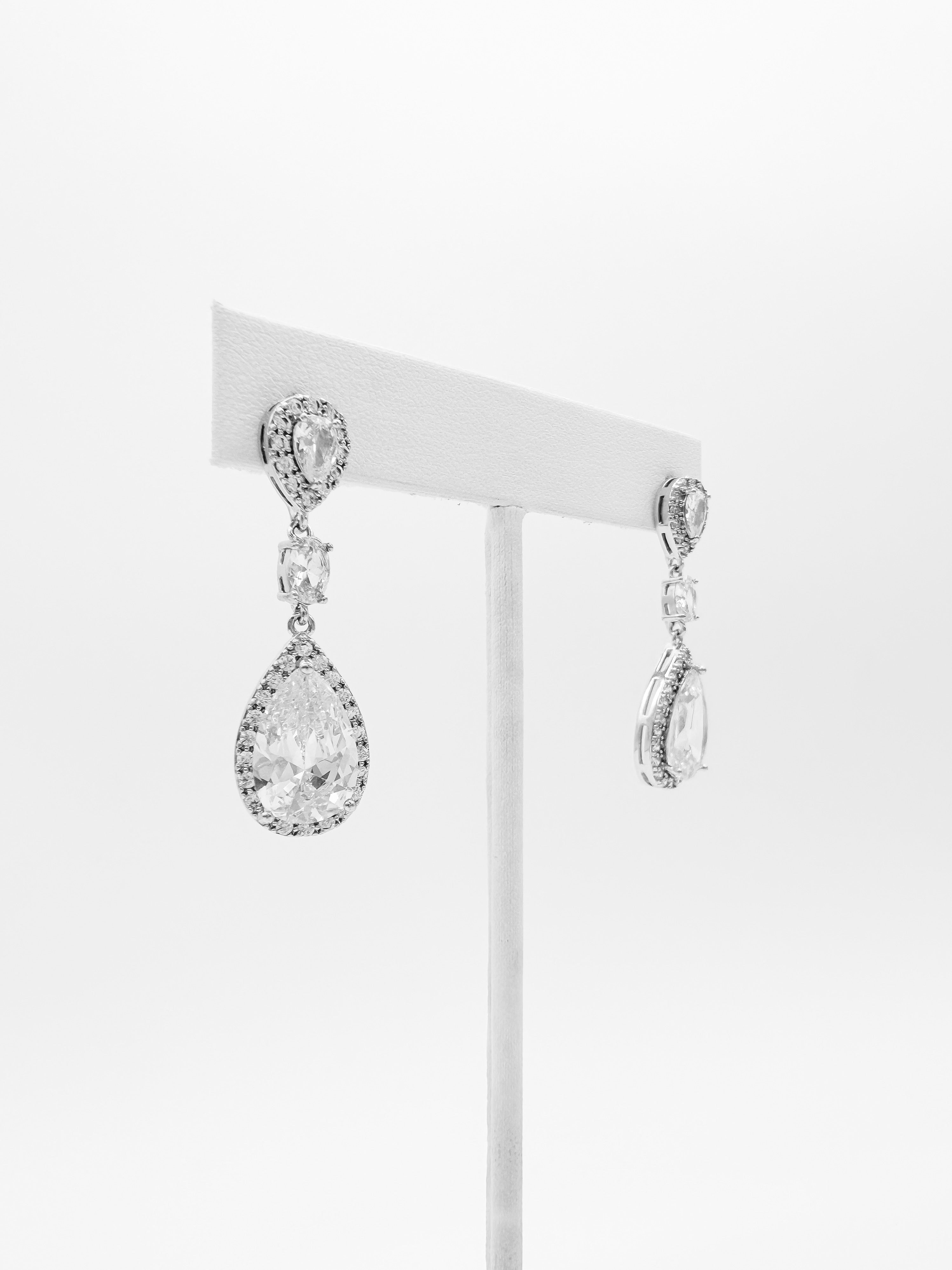 Aretes Gota Halo