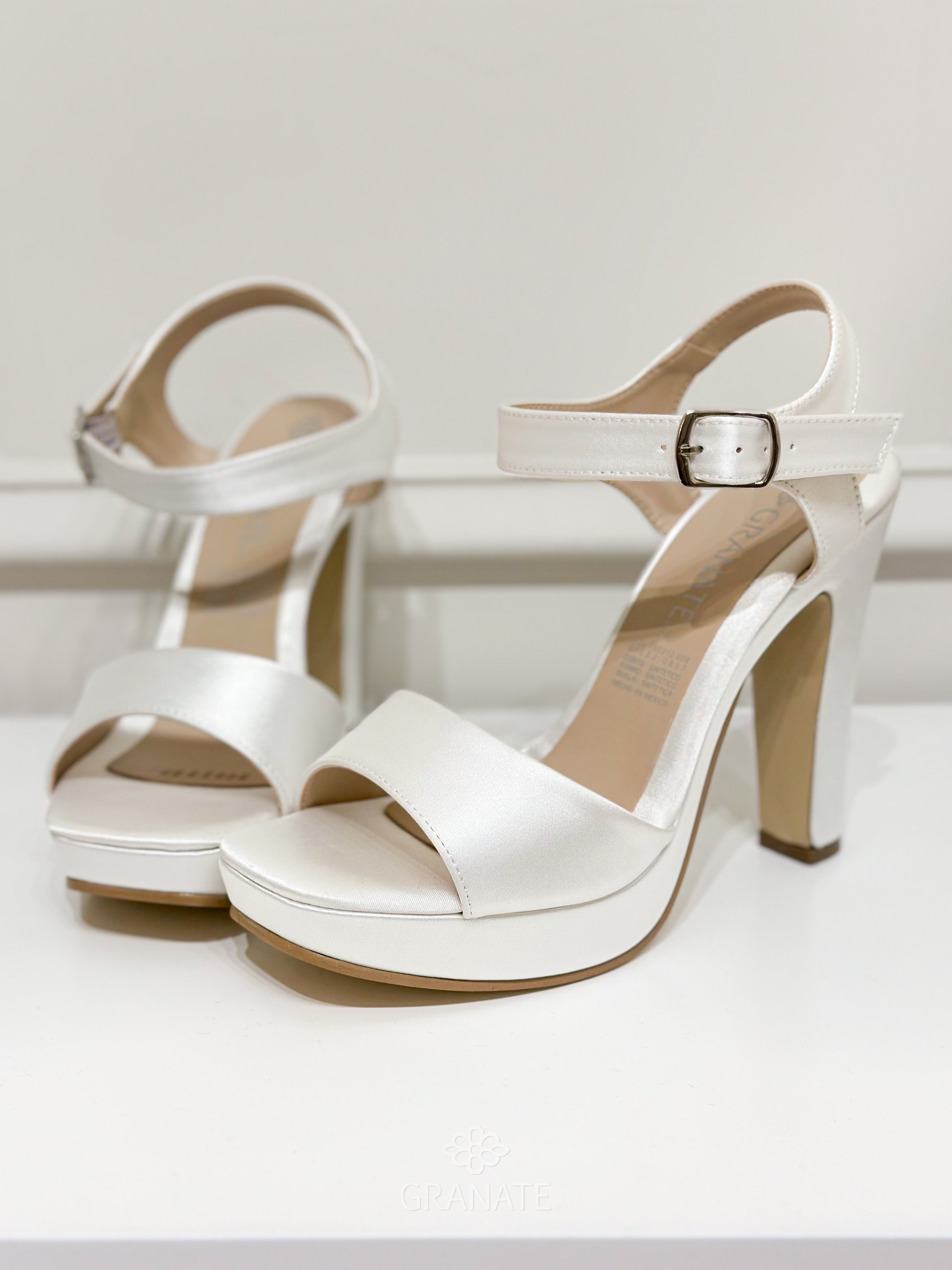 Sandalias Claudine Perla