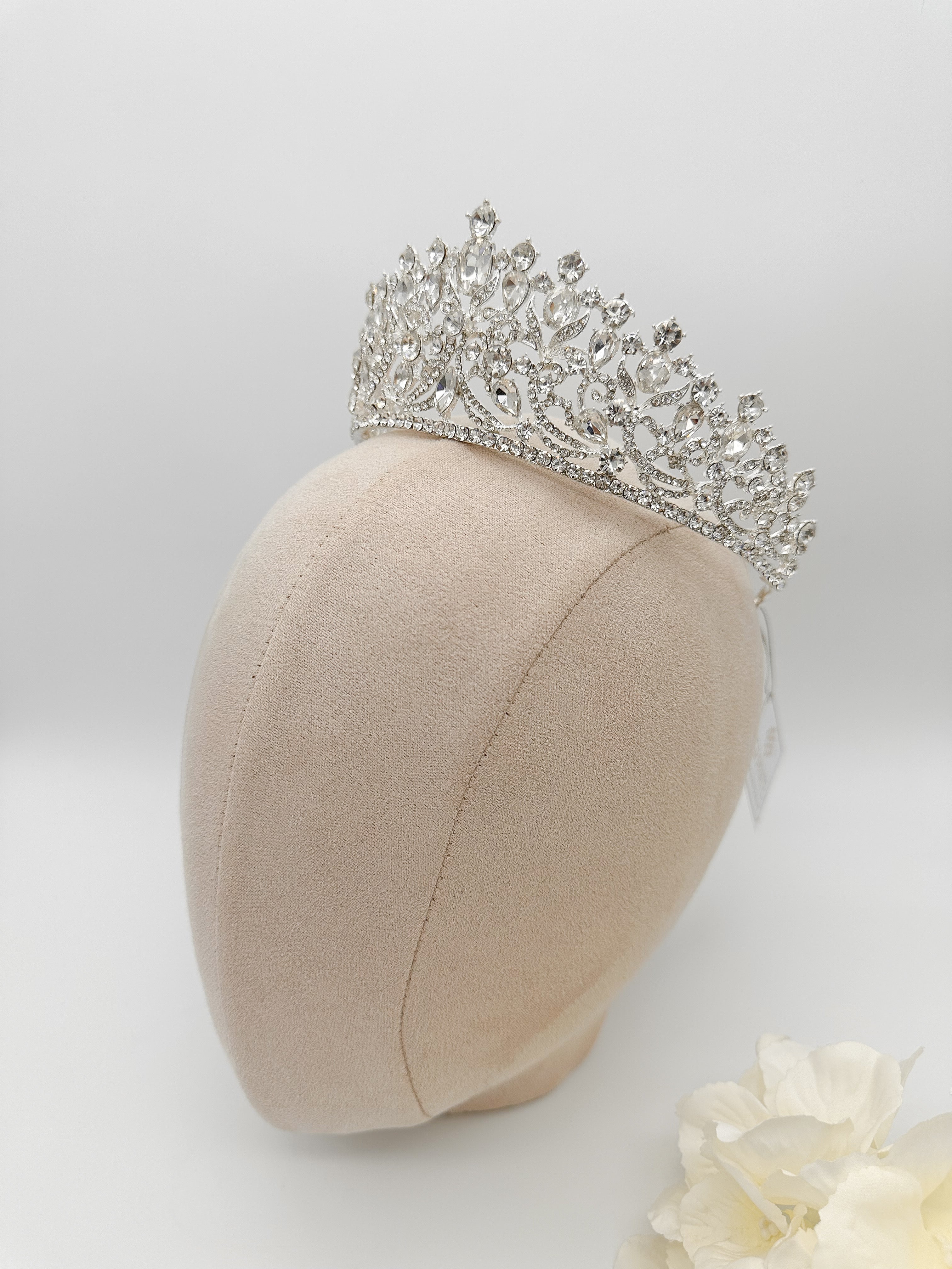 Corona Romelia