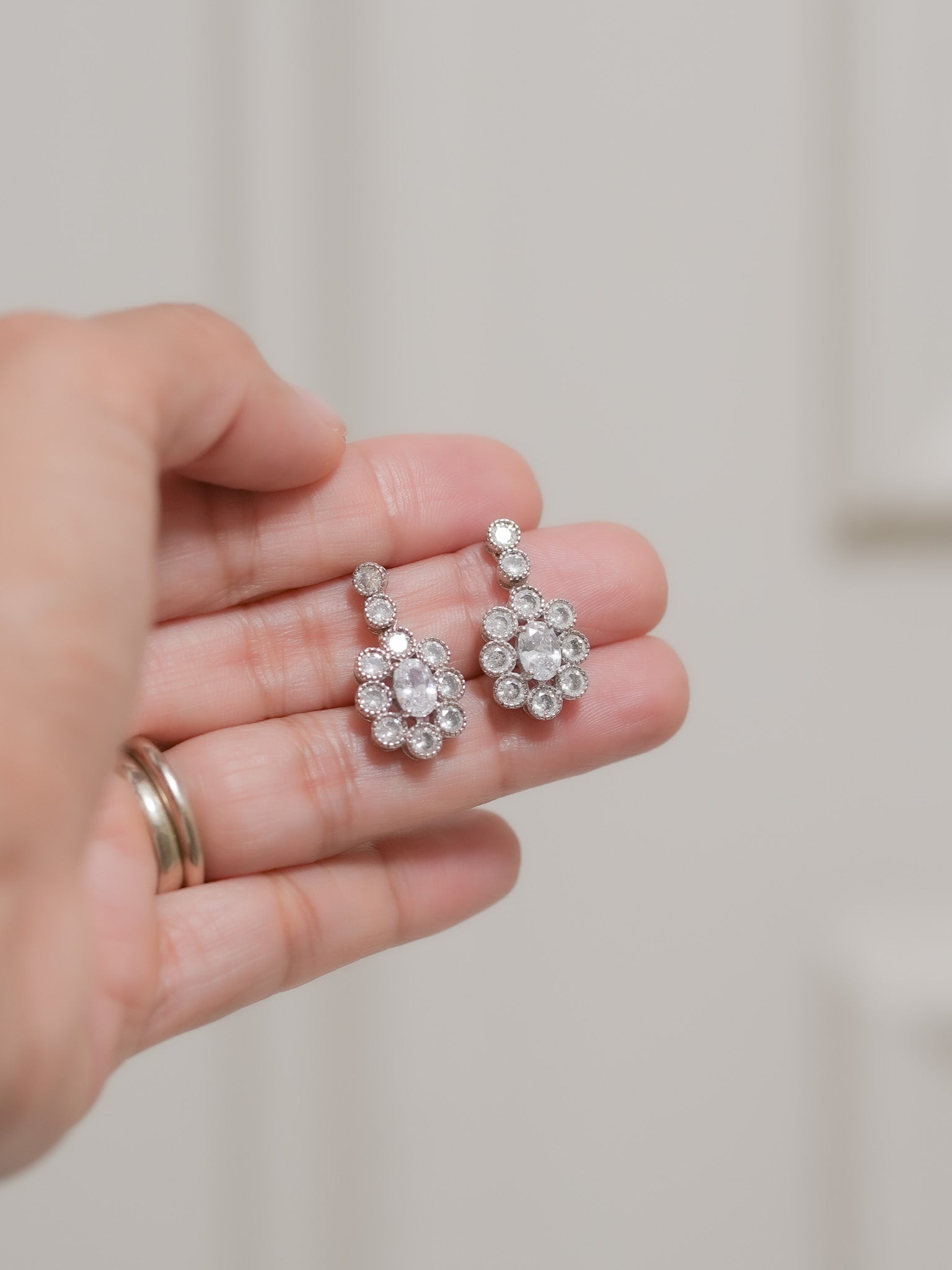 Aretes Oval Elegance