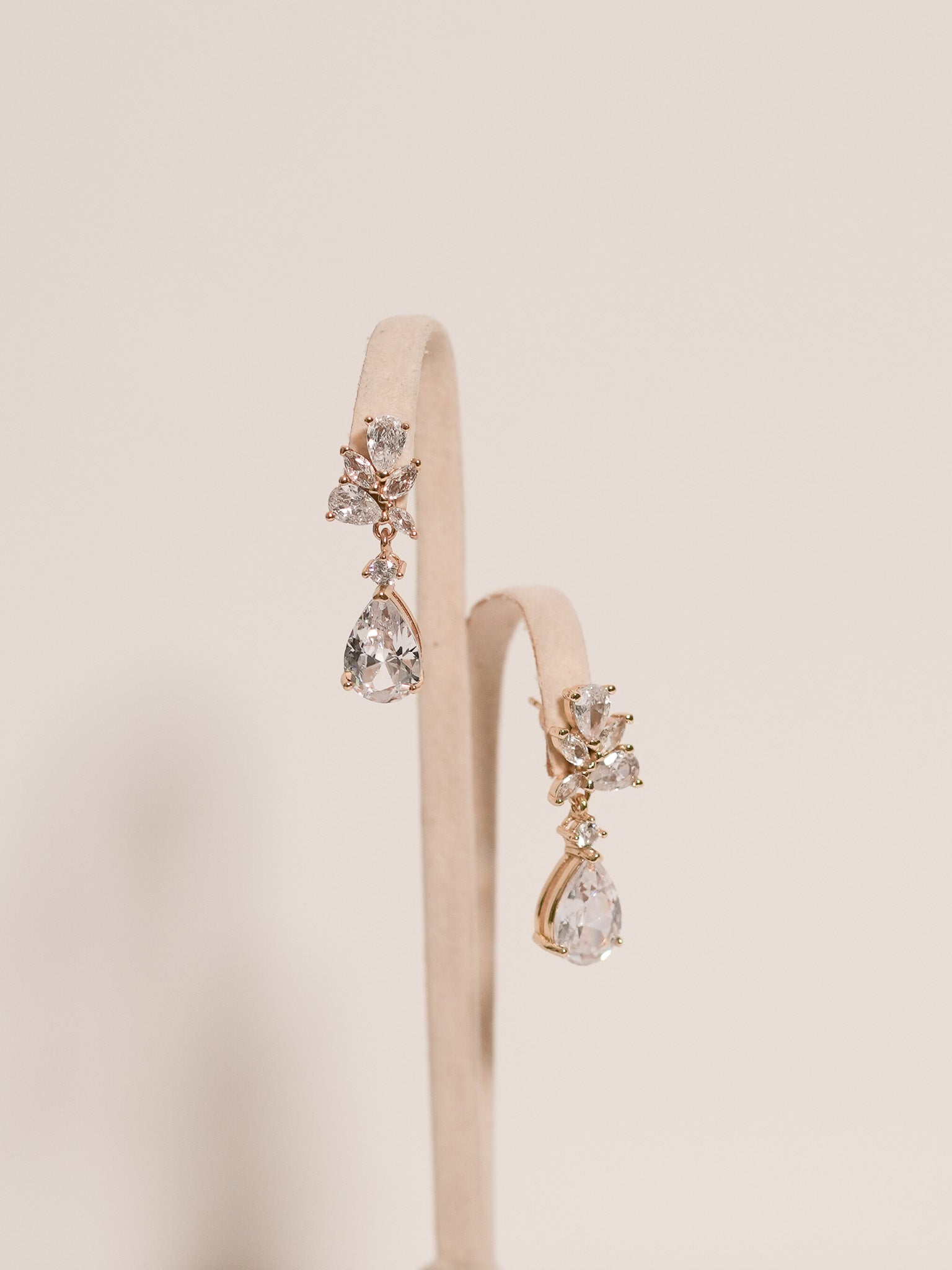 Aretes Marquises Gota