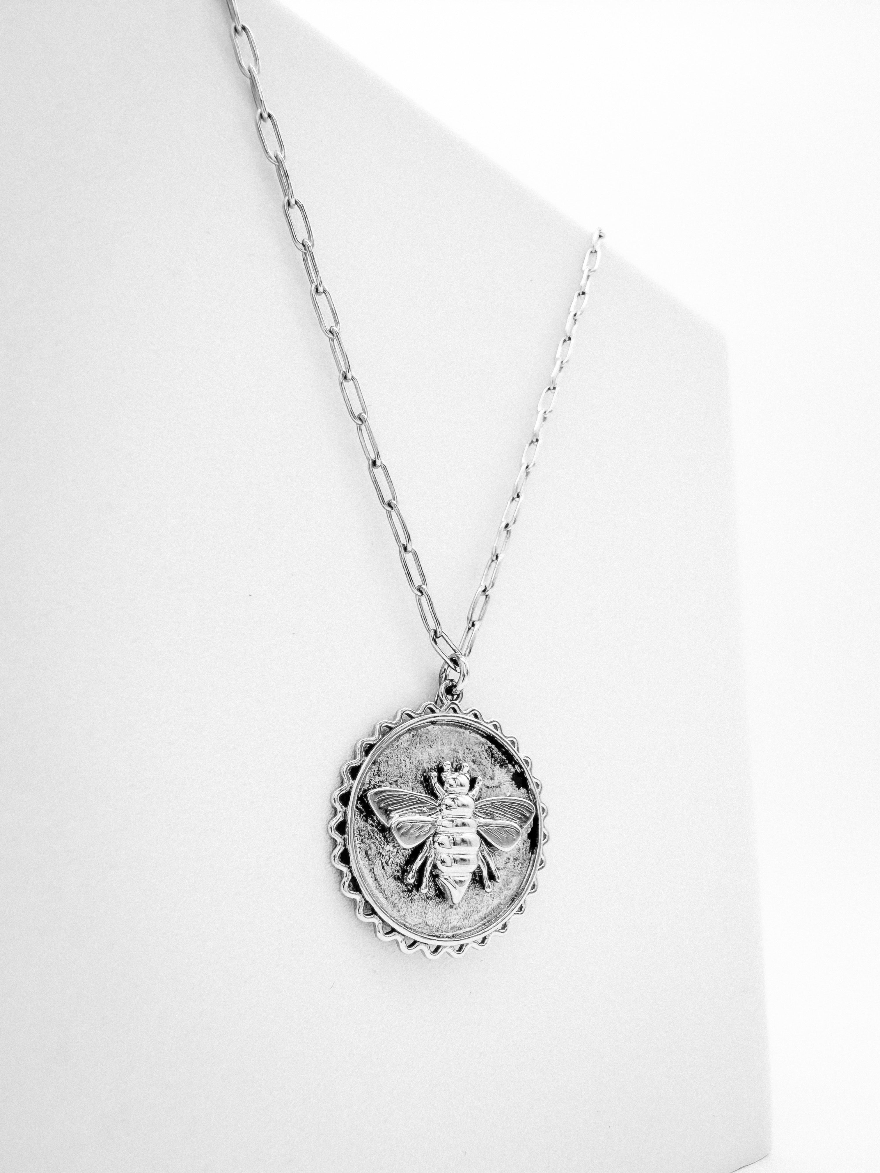 Collar Sello Abeja de Plata