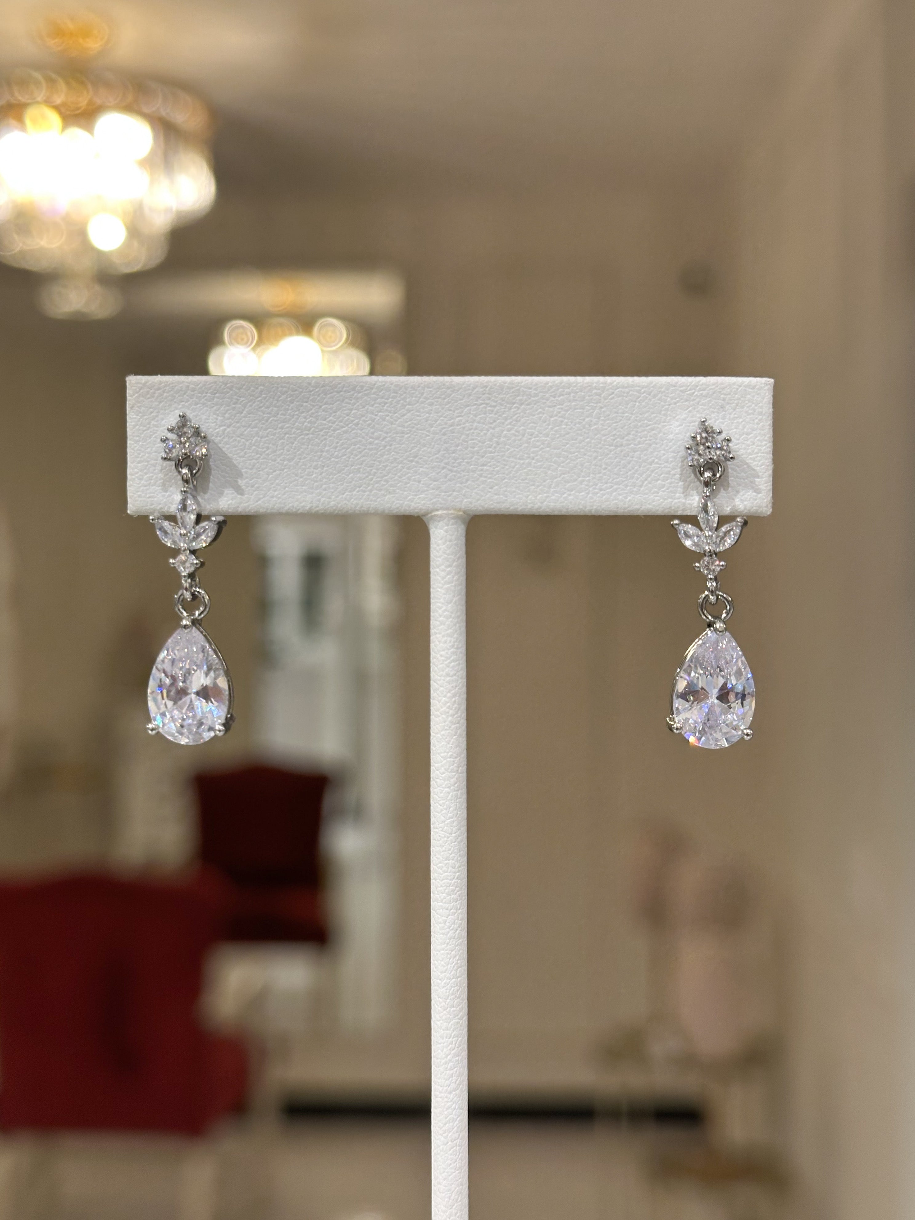 Aretes Gota Colgante Circonia