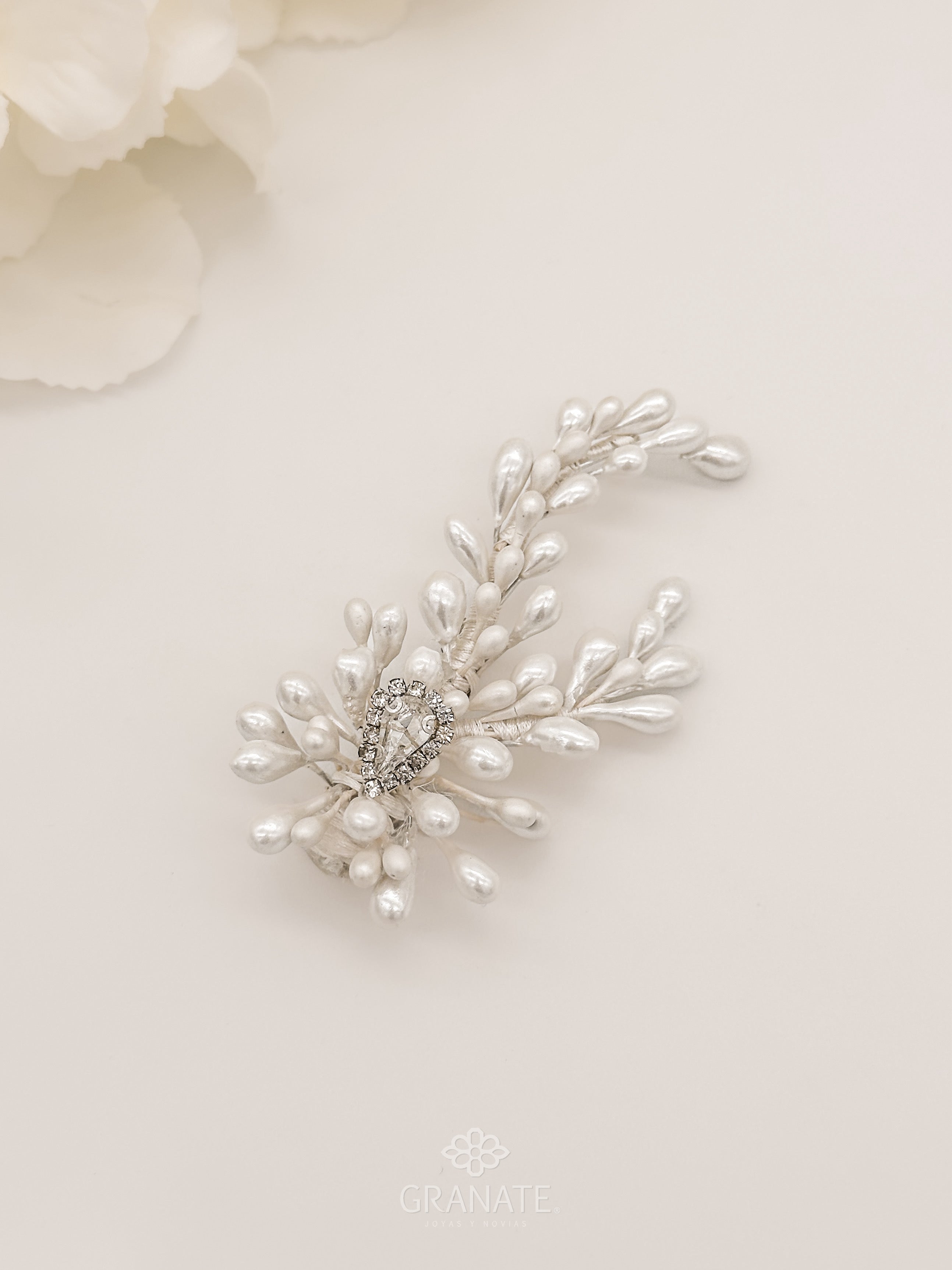 Boutonniere Perlizado