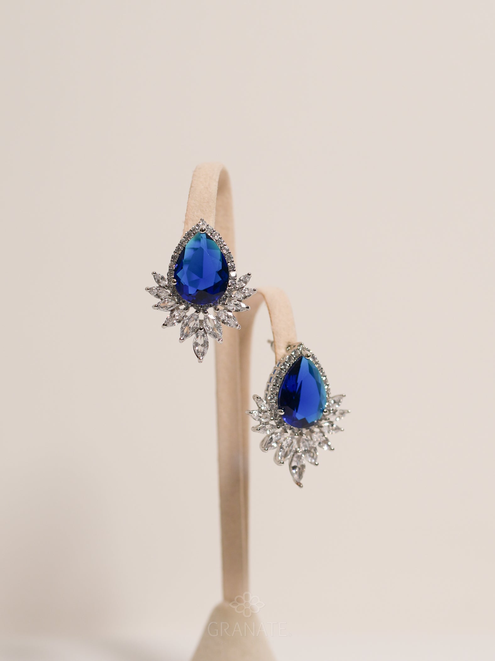 Aretes Gota Azul y Marquises