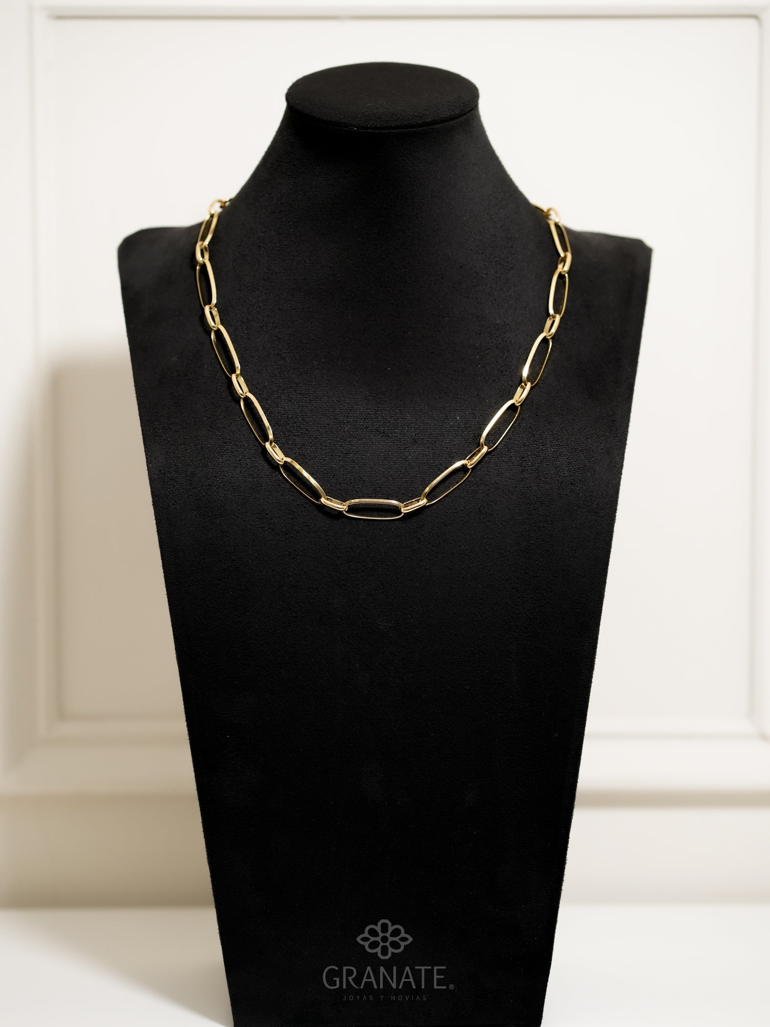 Collar Ovalos Alargados