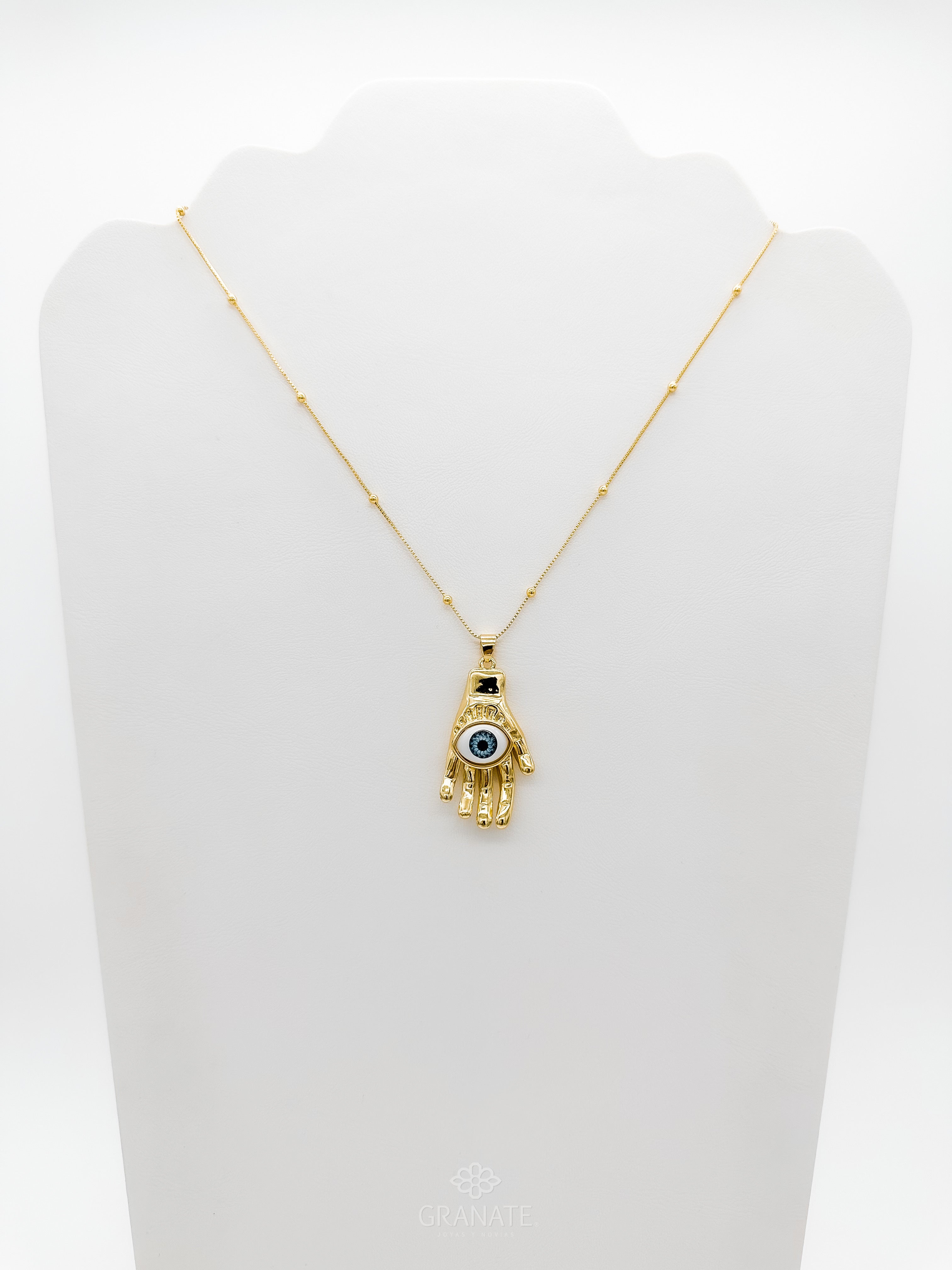 Collar Ojo Mano