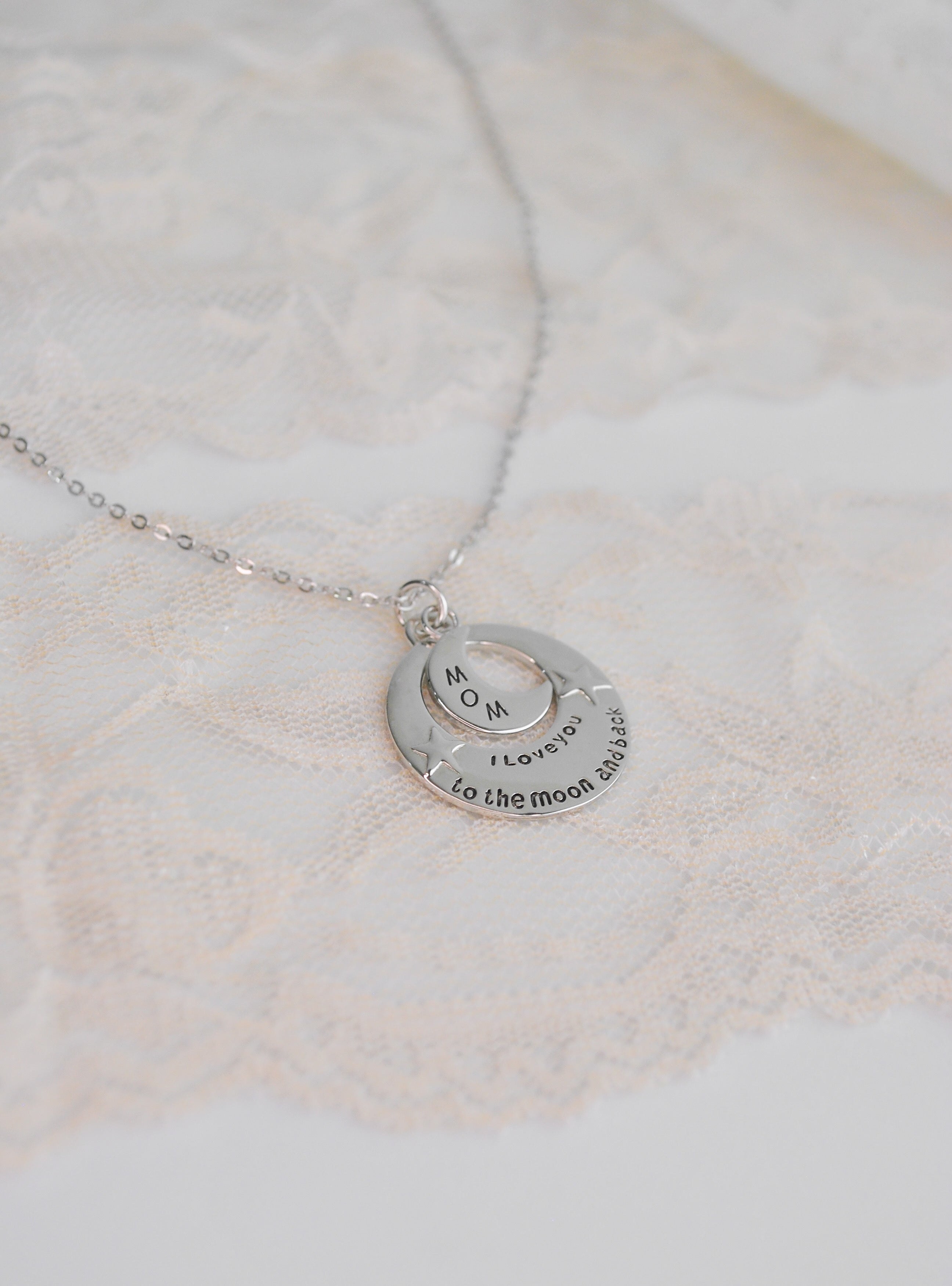 Collar Luna Mom de Plata