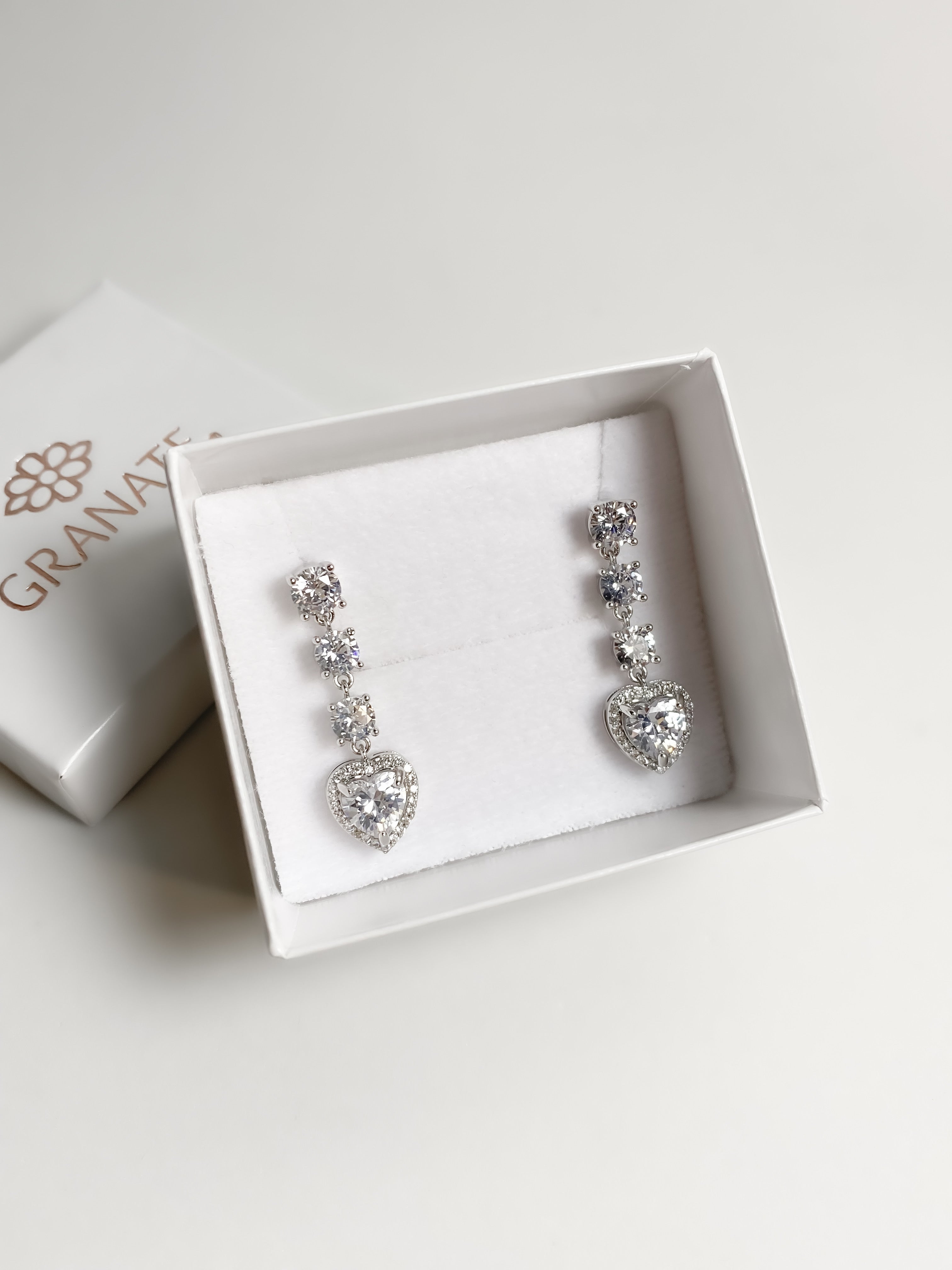 Aretes Hegatti Zirconias