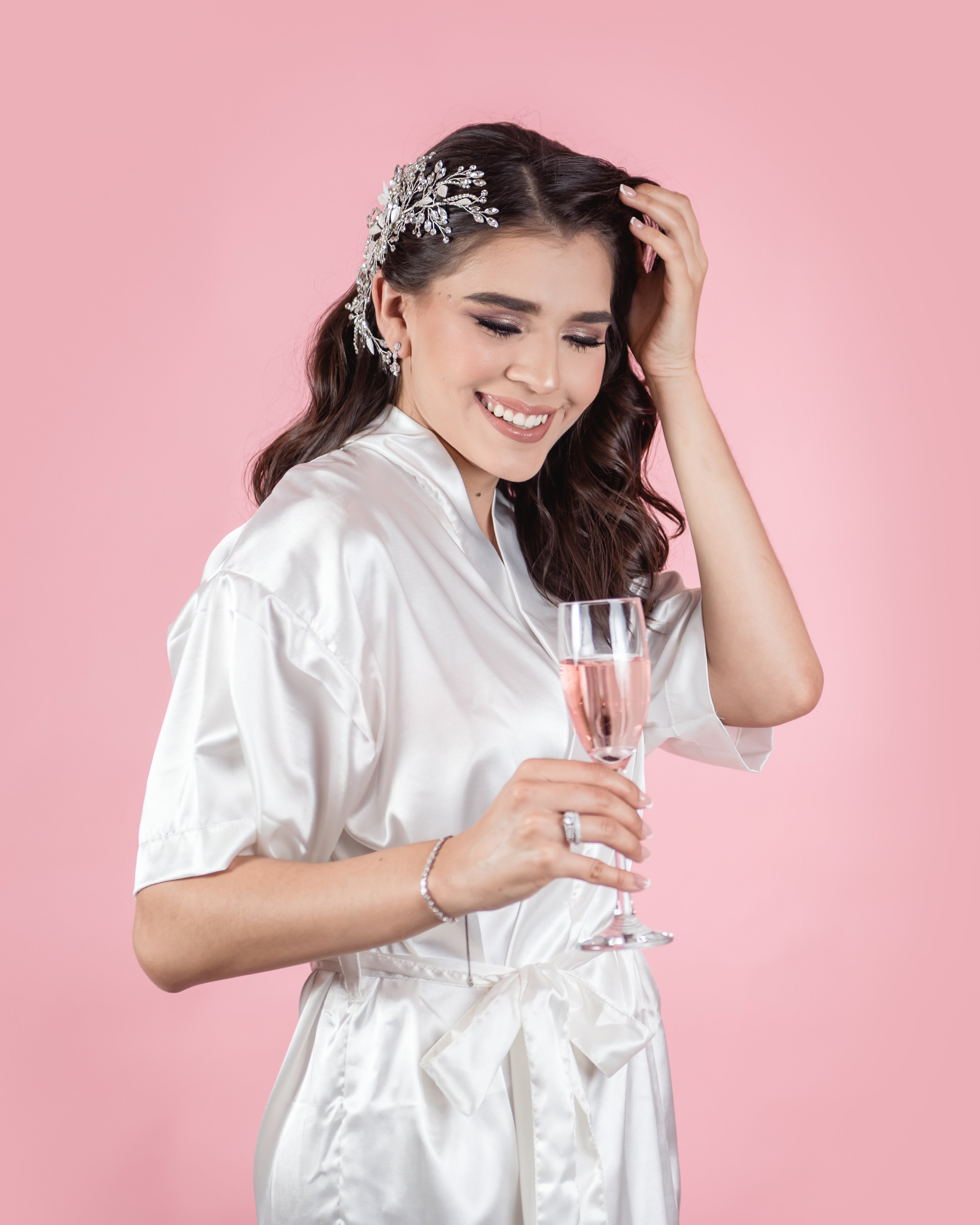 Bata “Bride” Blanca Plateado