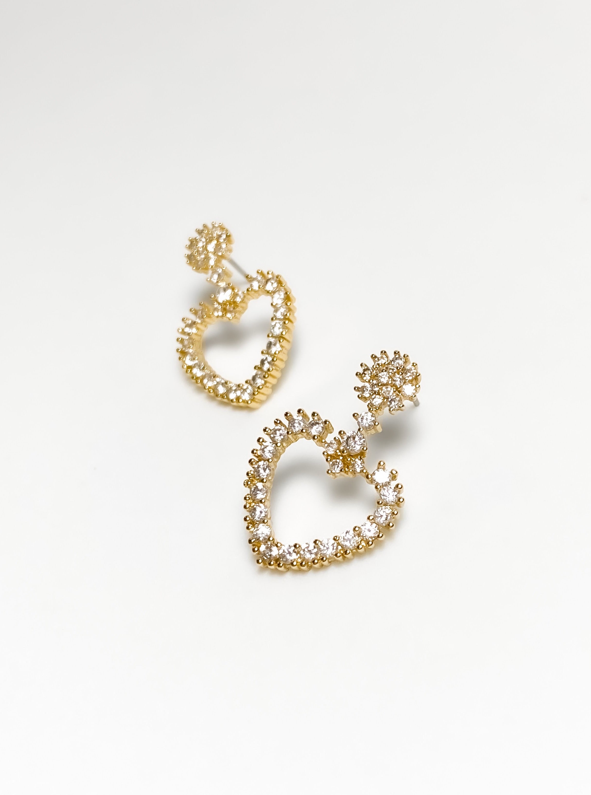 Aretes Corazón Silueta
