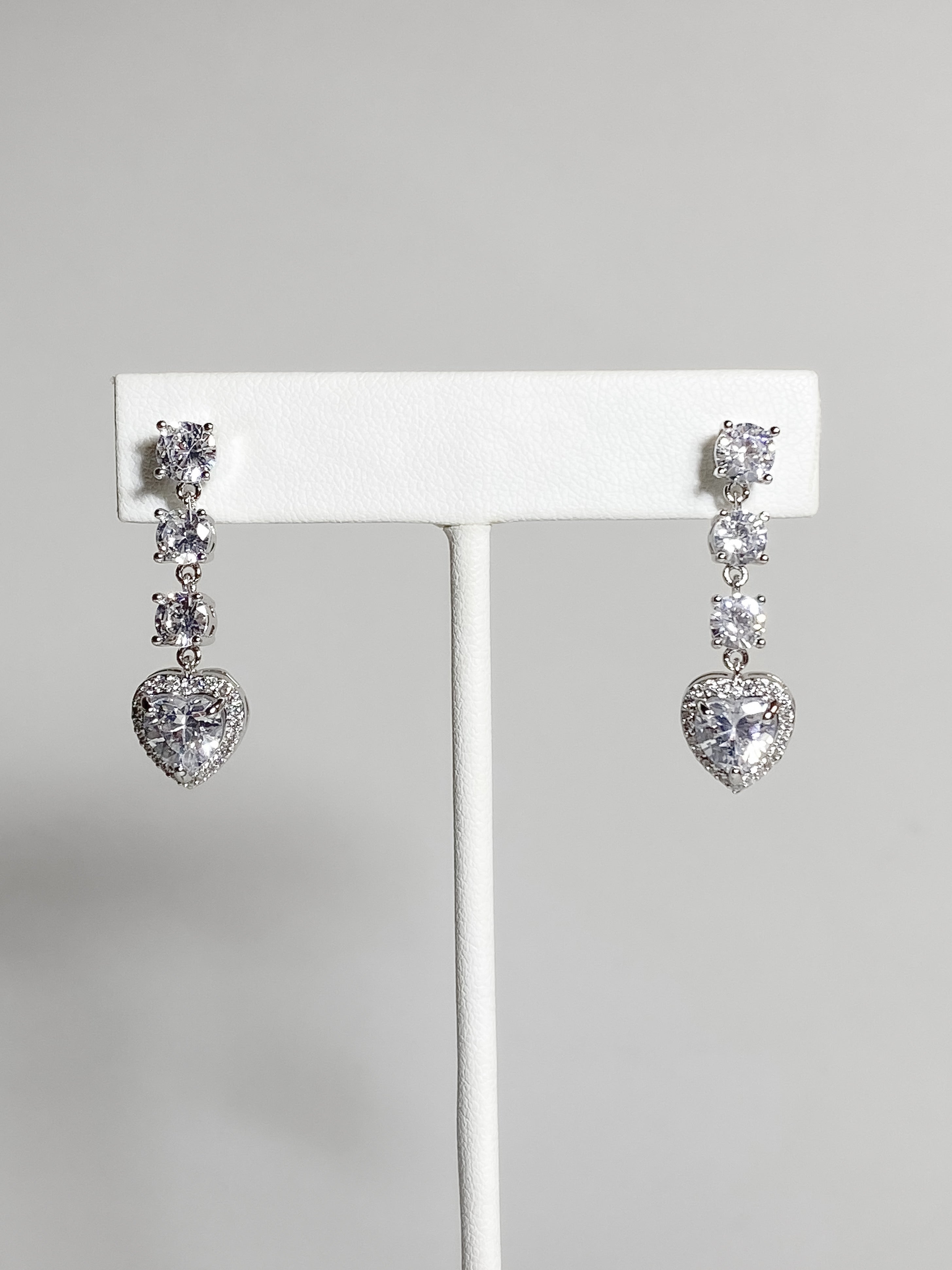 Aretes Hegatti Zirconias