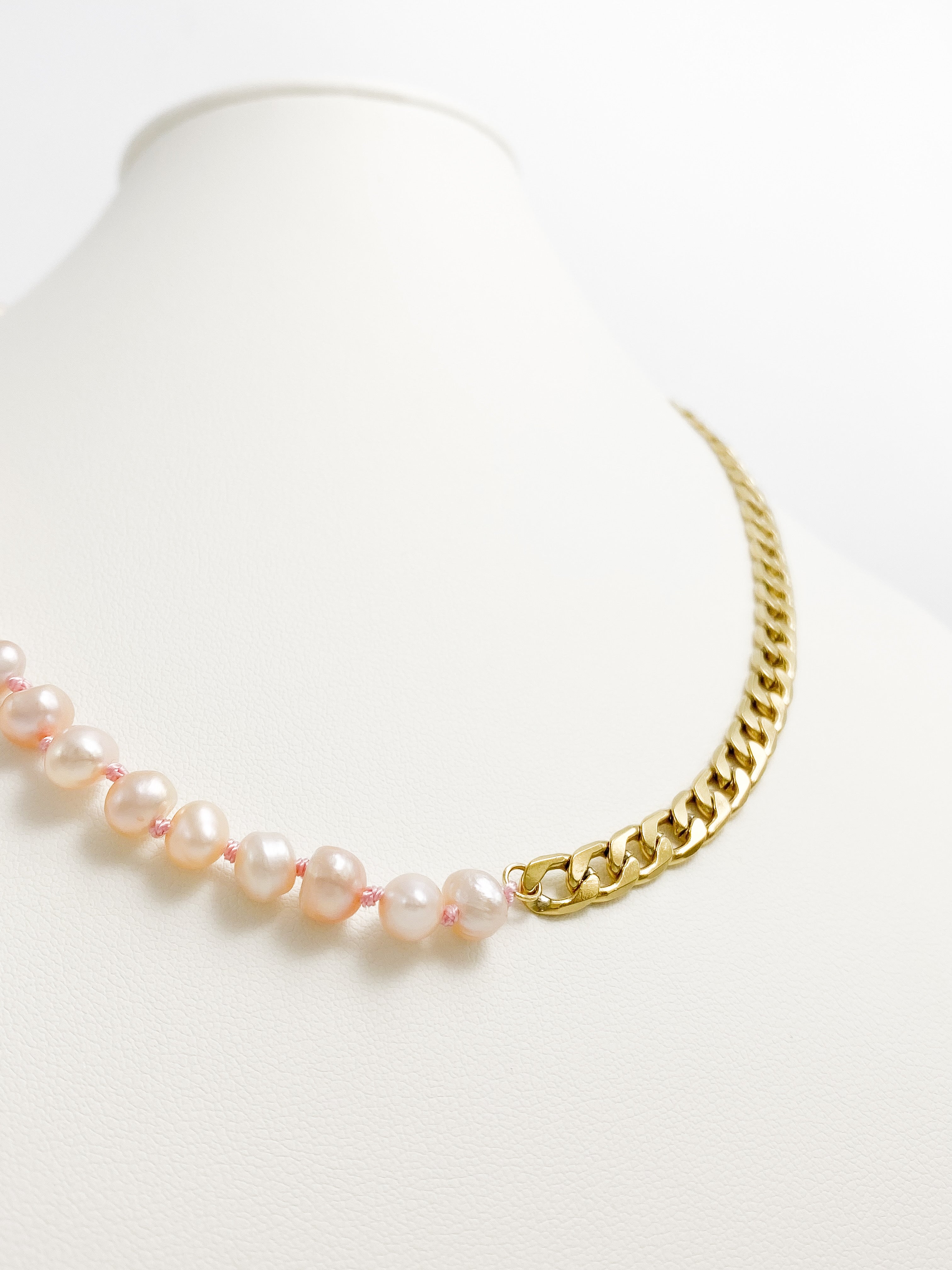 Collar Perlas y Eslabones