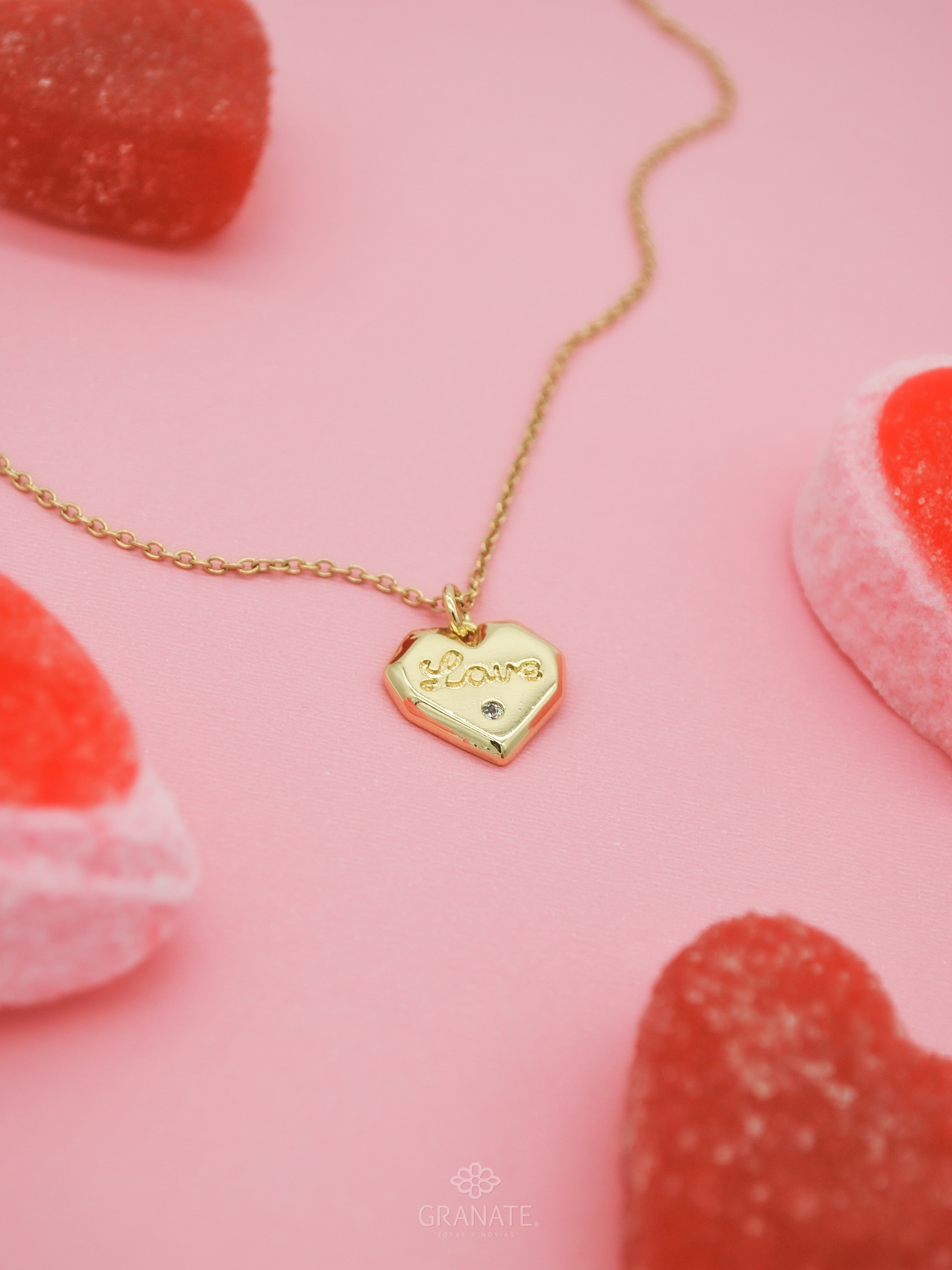 Collar Corazón Love