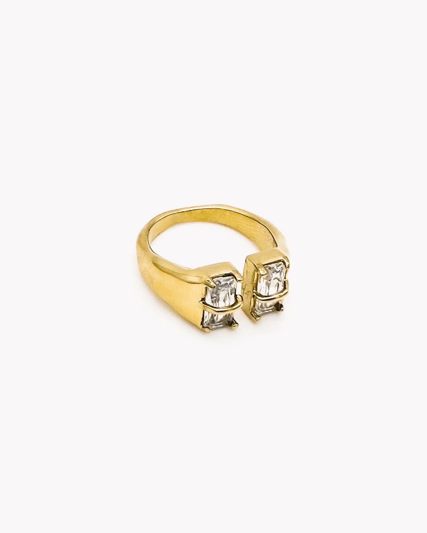 Anillo Cuadros