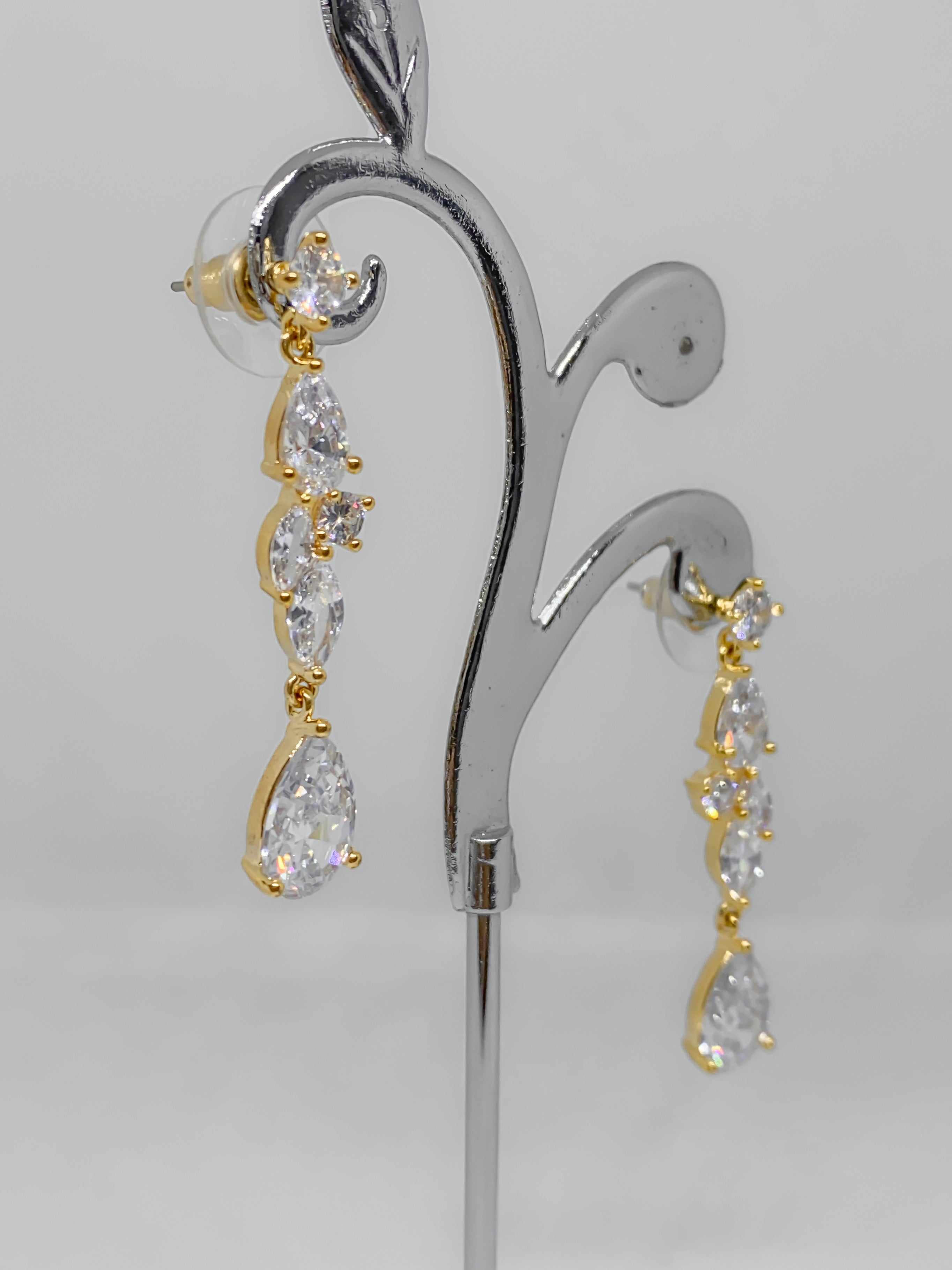 Aretes Magnolia Dorados