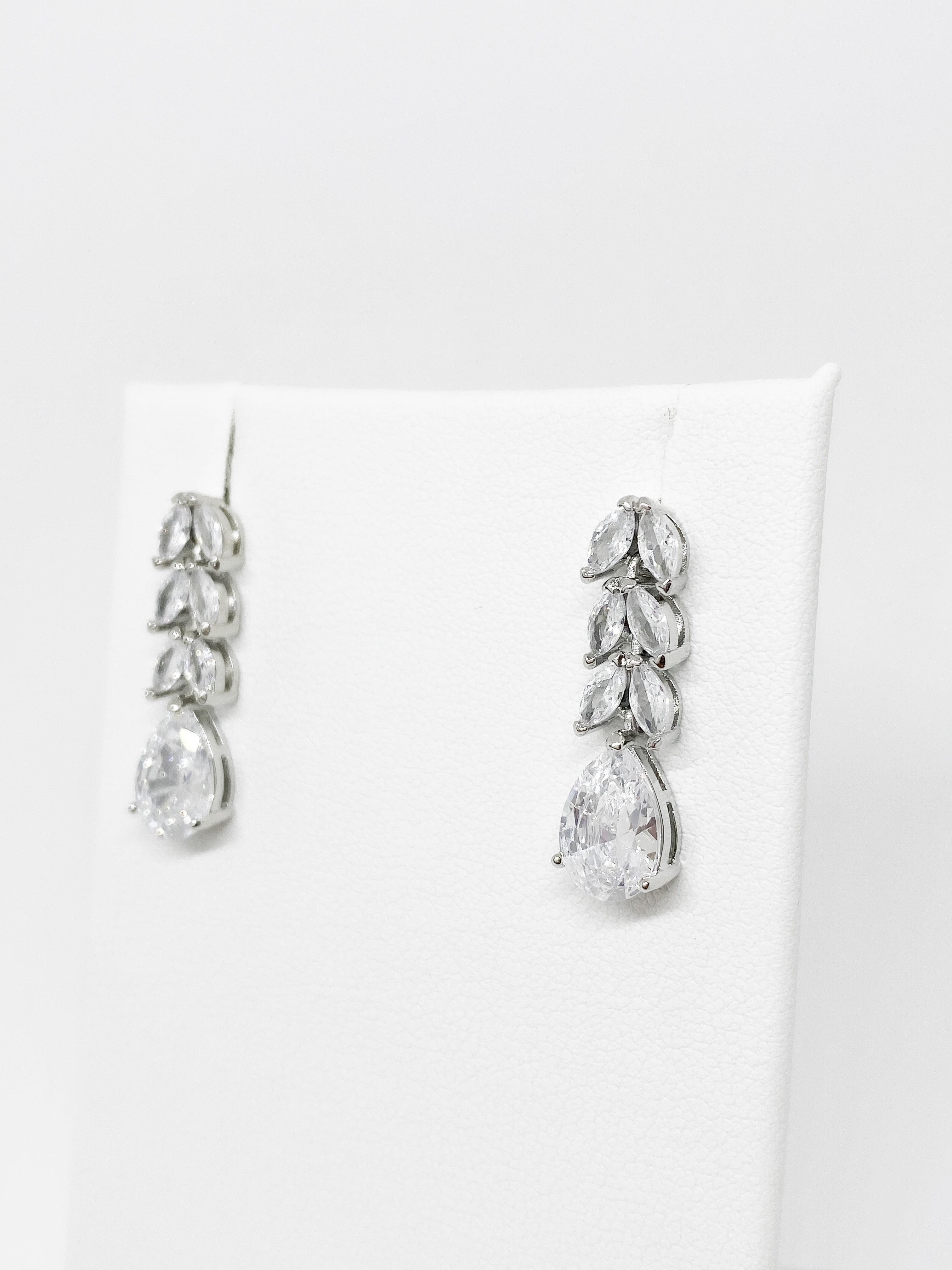 Aretes Marquises Gota