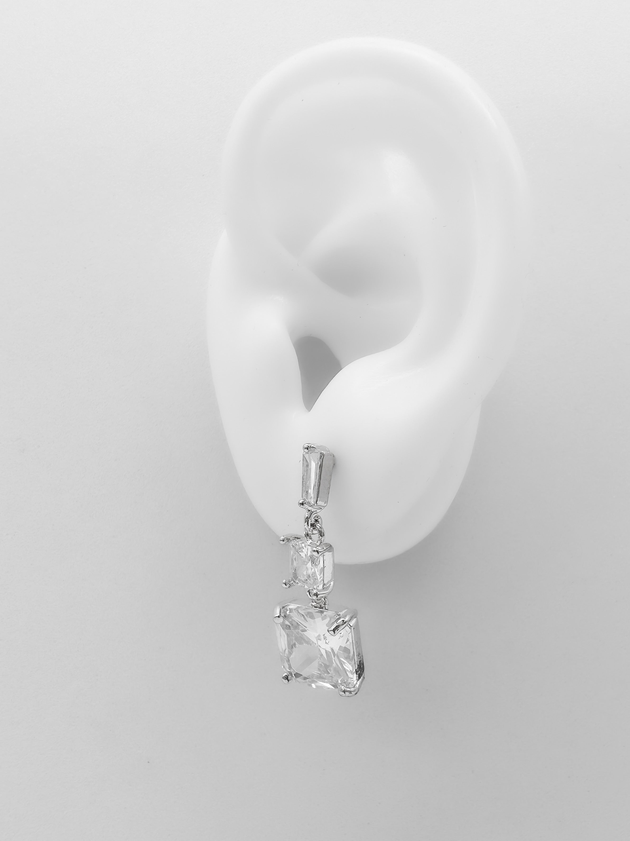 Aretes Barra y Cuadro