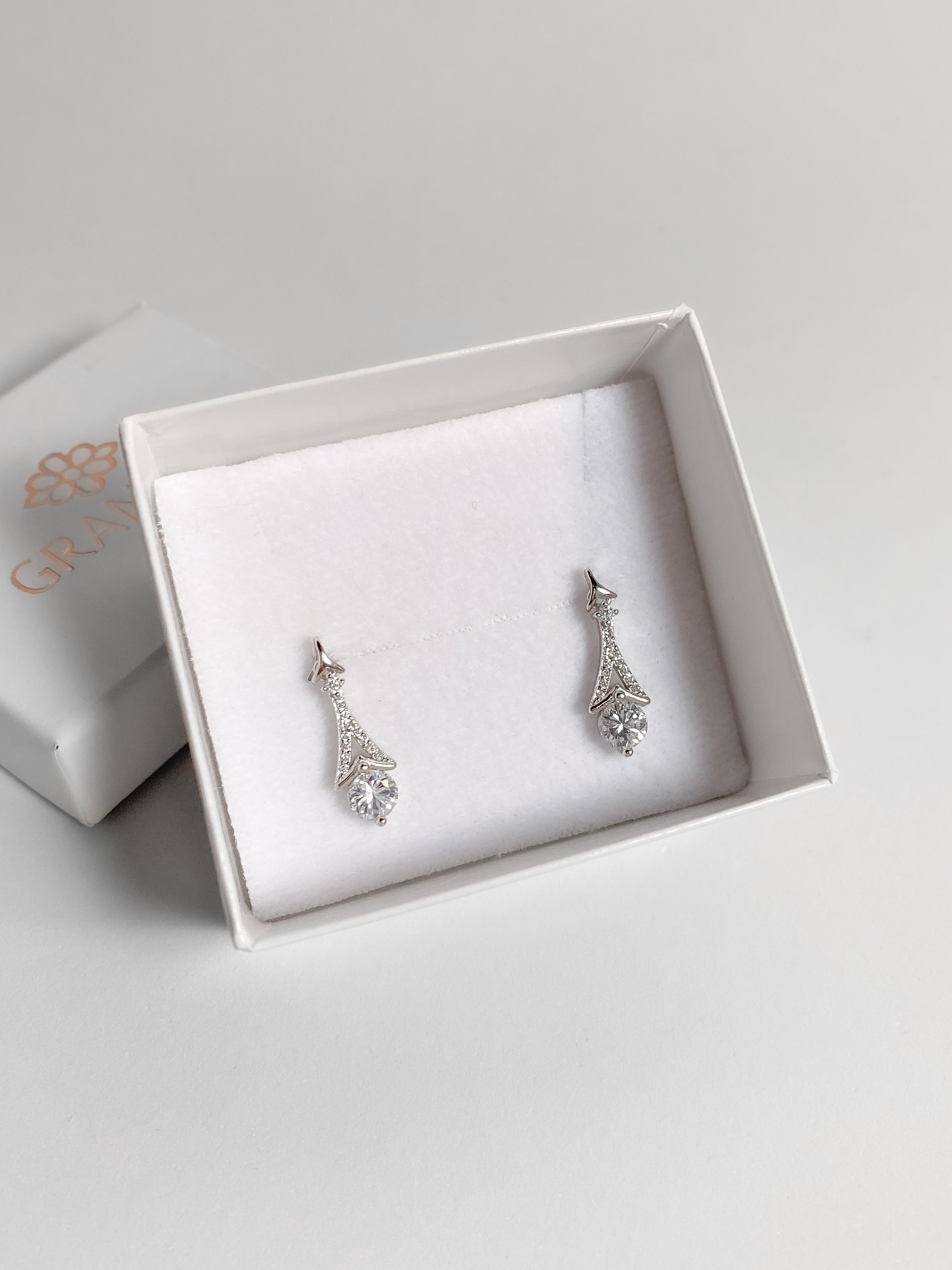 Aretes Torre de Plata