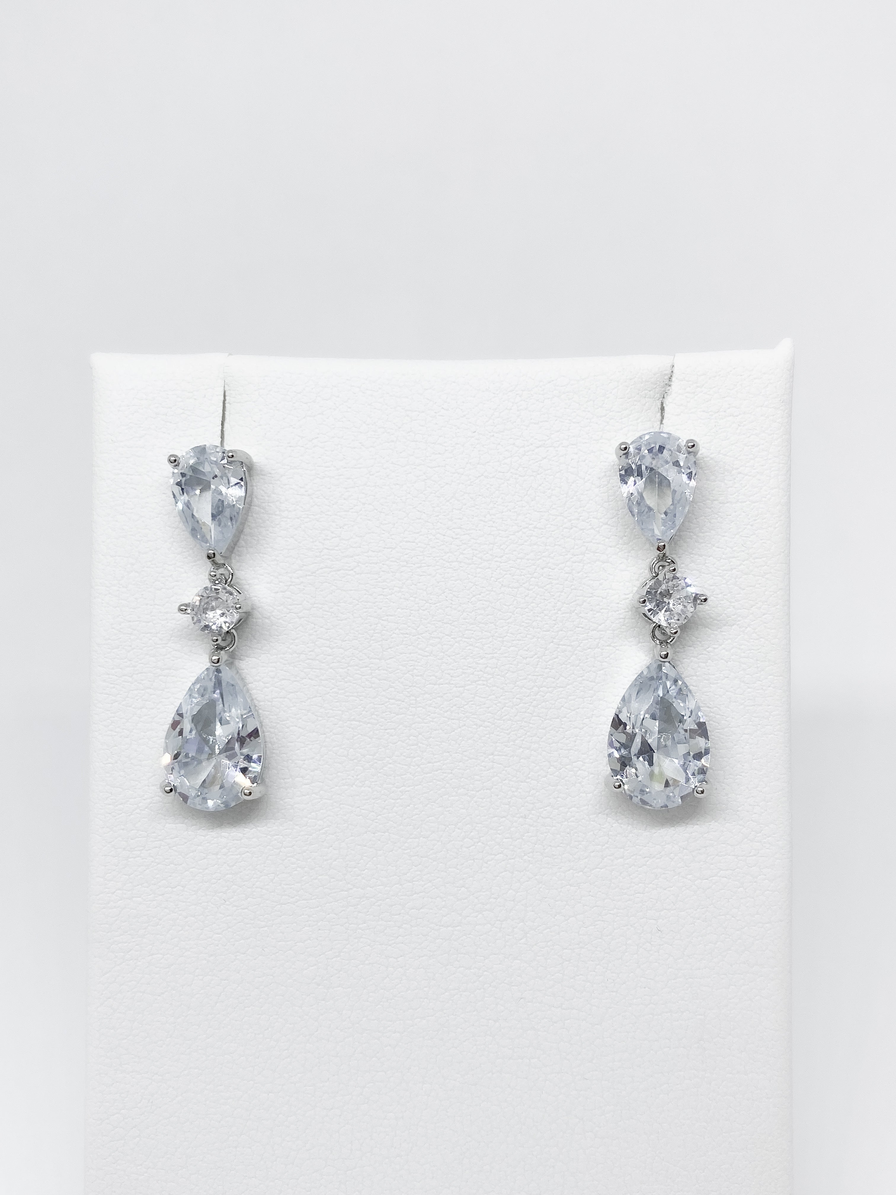 Aretes Gotas Zirconia