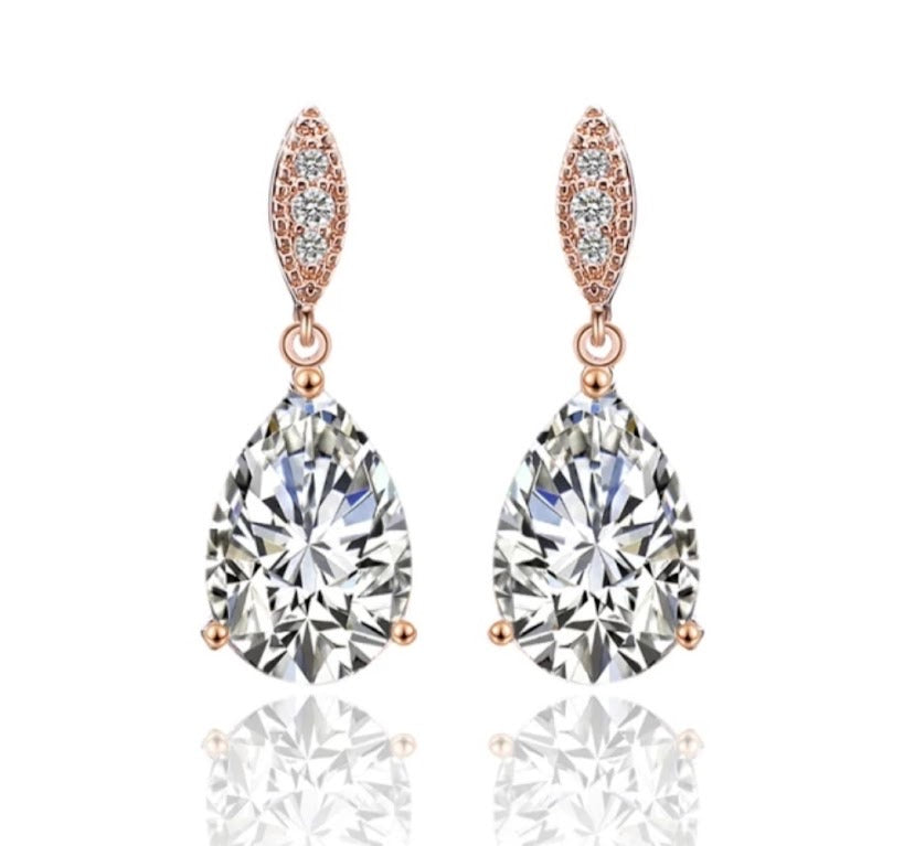 Aretes Hoja y Gota Zirconias