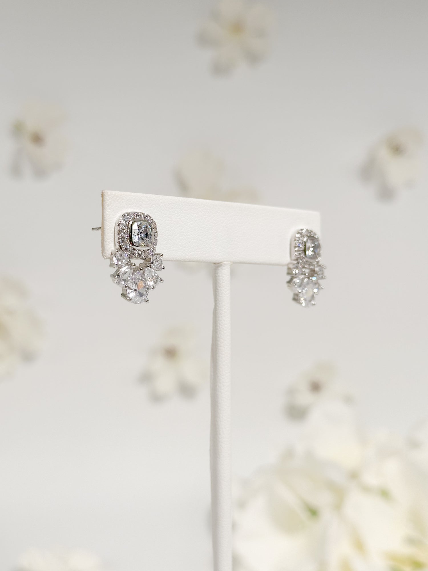 Aretes Cuadro Halo Zirconias