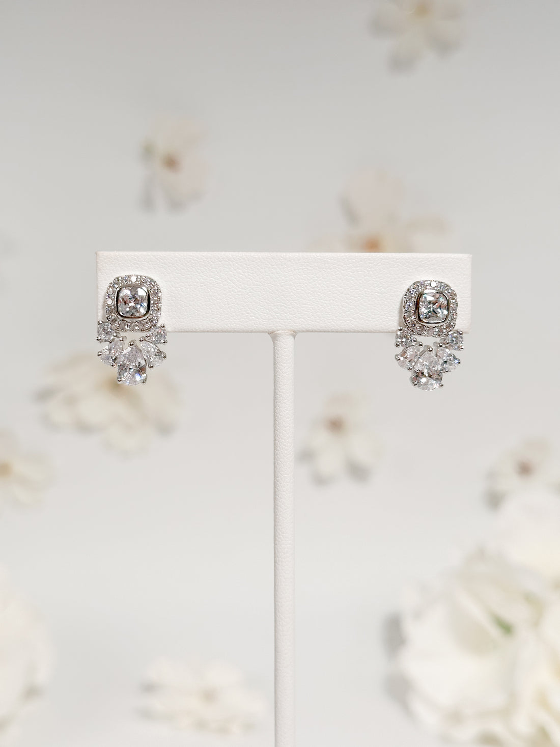 Aretes Cuadro Halo Zirconias