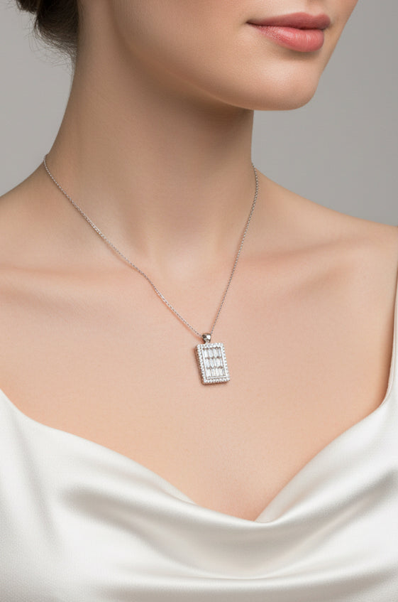 Collar Rectangular Halo