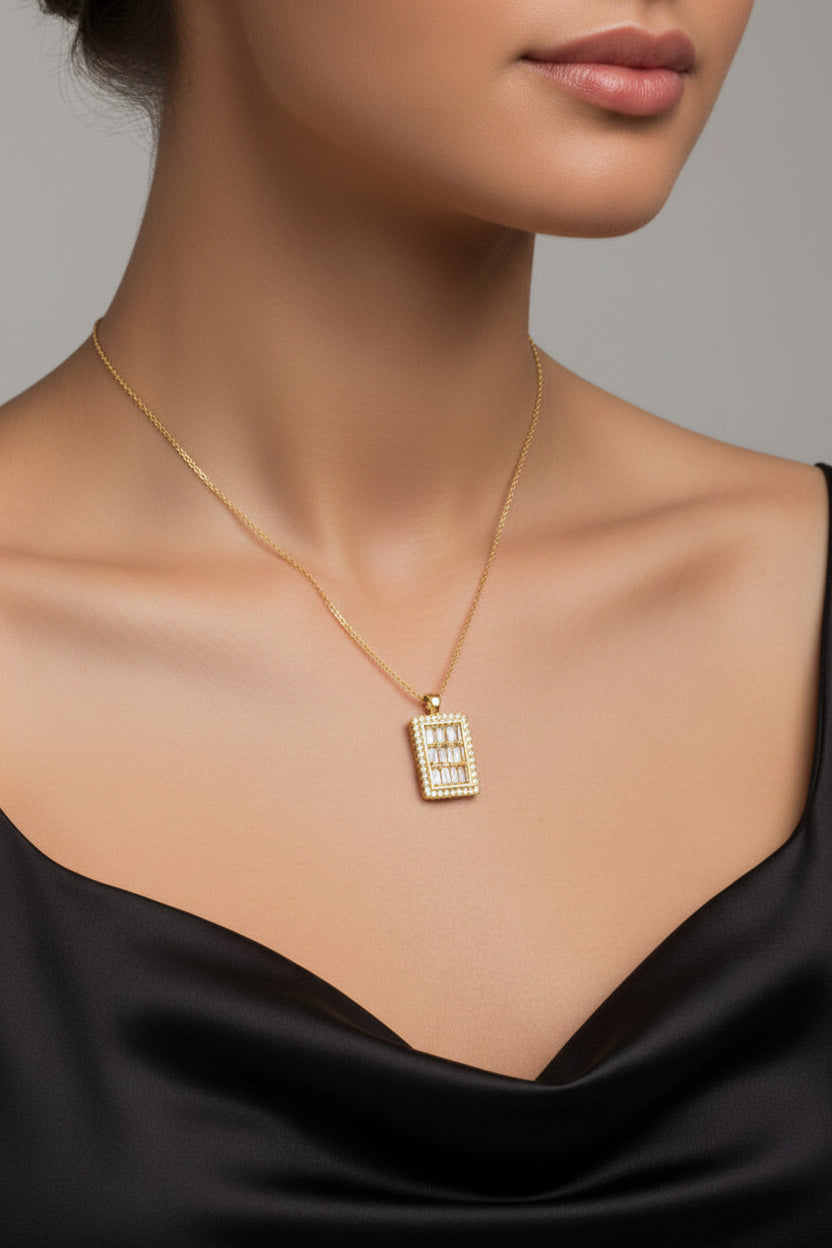 Collar Rectangular Halo - Dorado