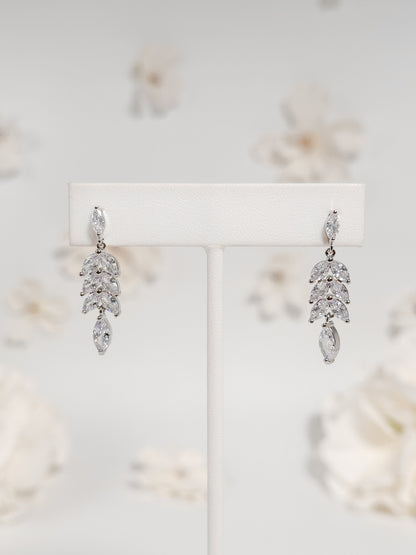 Aretes Hojitas Zirconia
