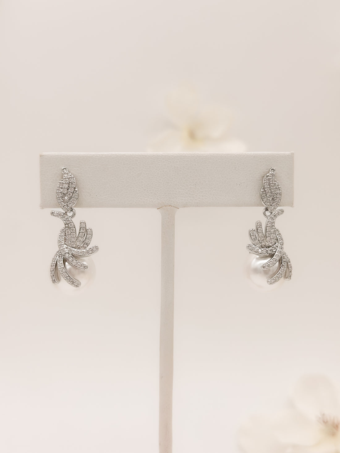Aretes Líneas Curvas Perla