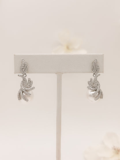 Aretes Líneas Curvas Perla
