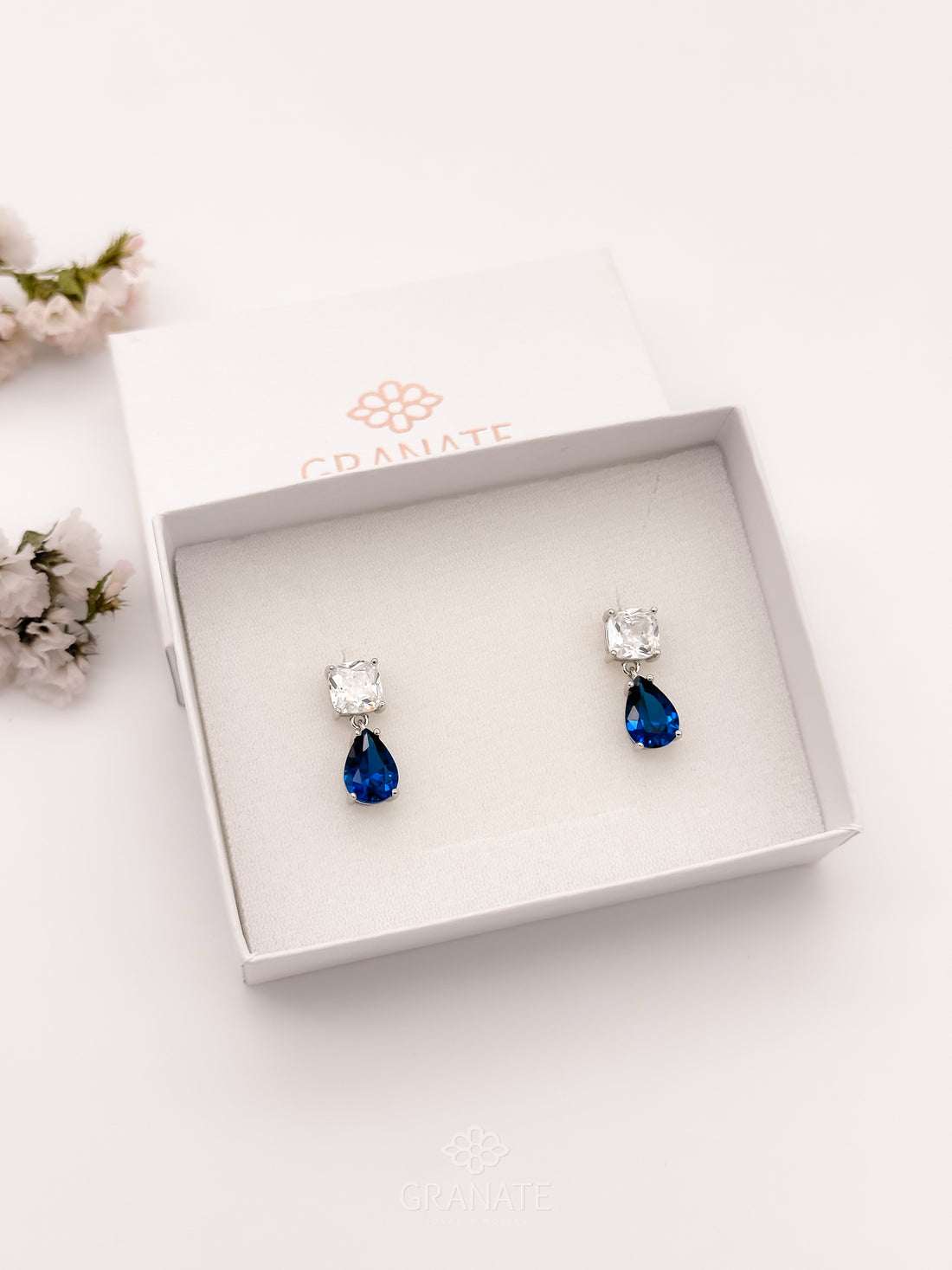 Aretes Gota Azul de Plata