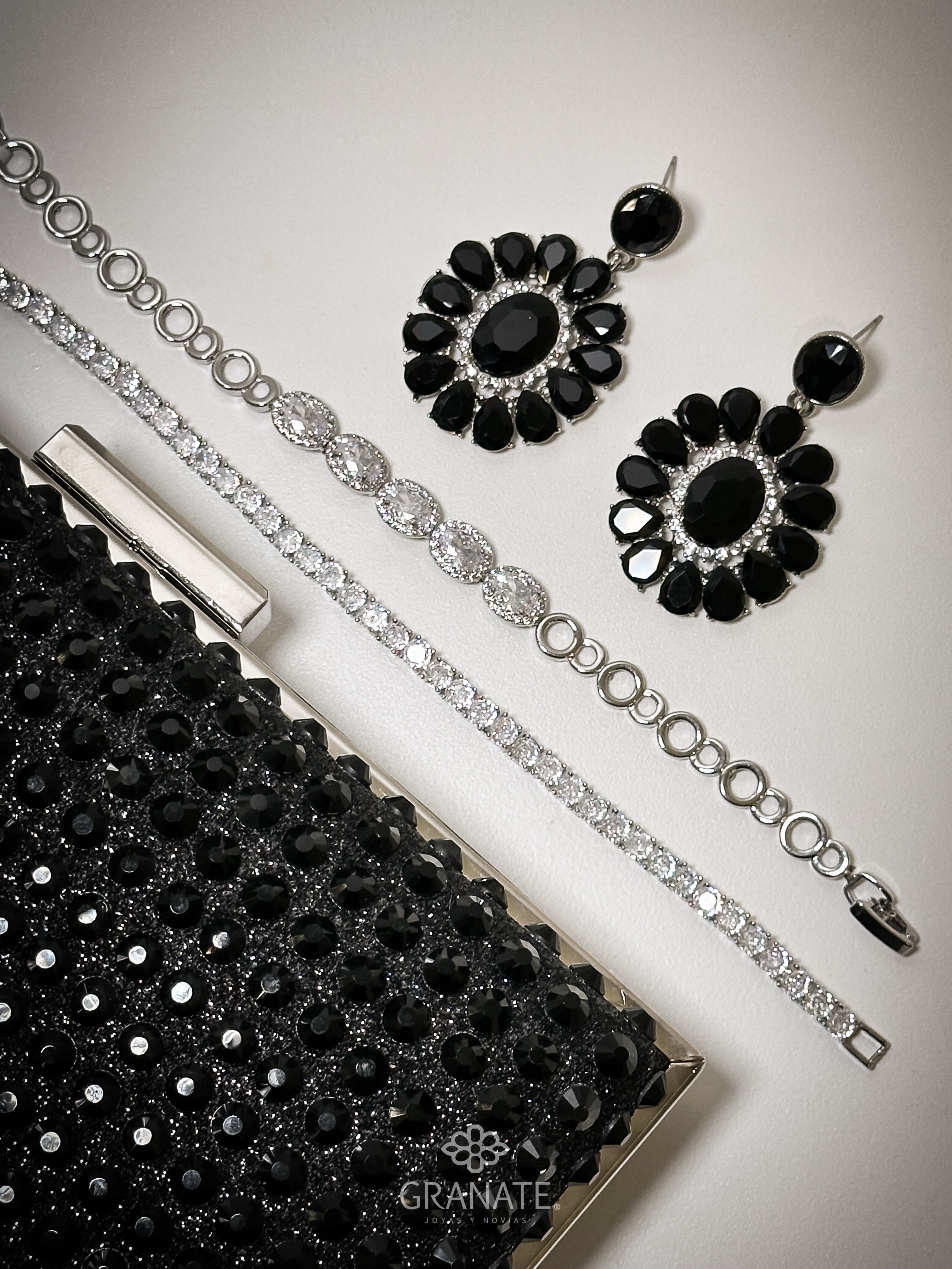 Aretes Oval