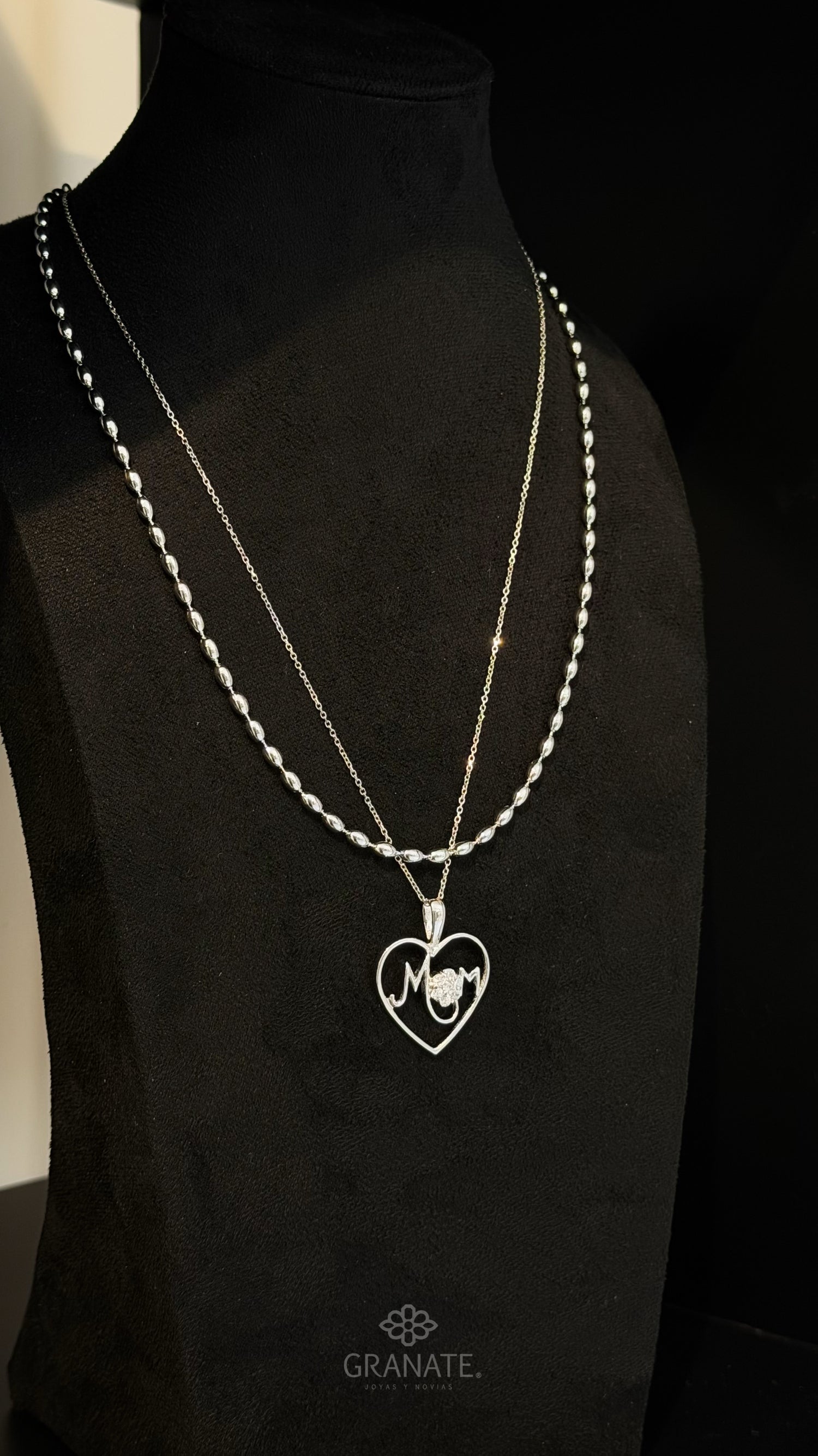 Collar Mom de Plata