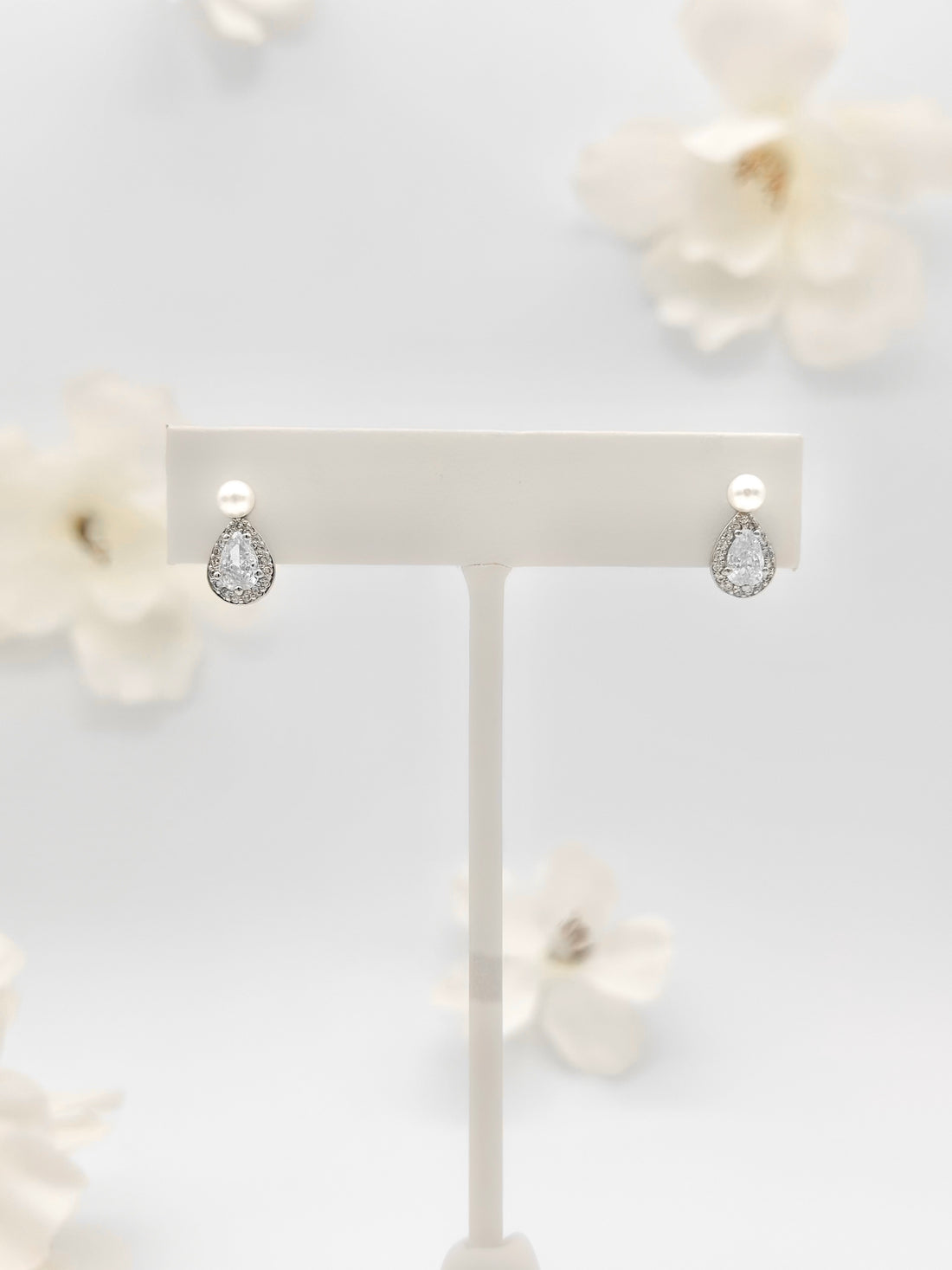 Aretes Perla Gota