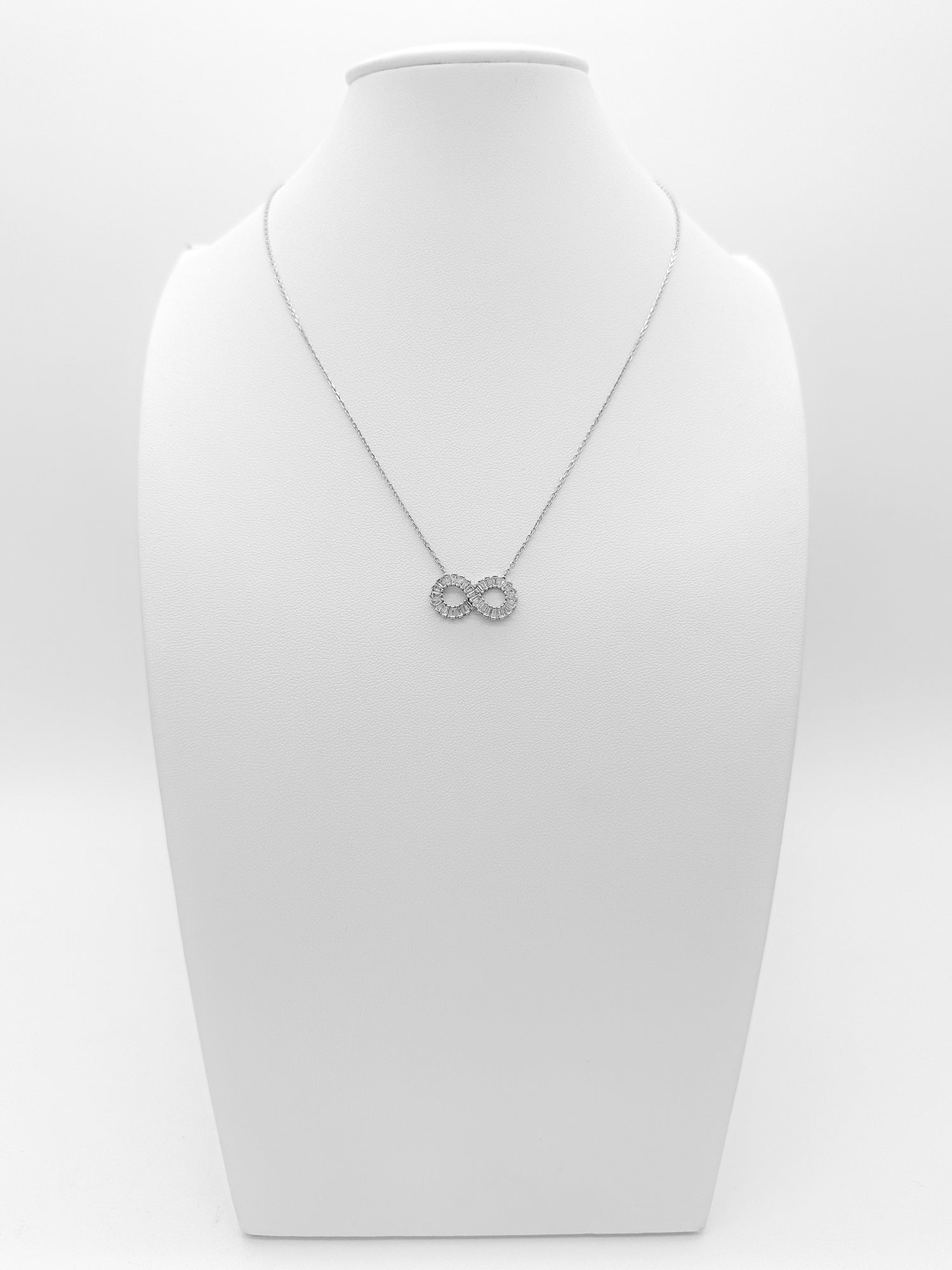 Collar Infinito de Plata