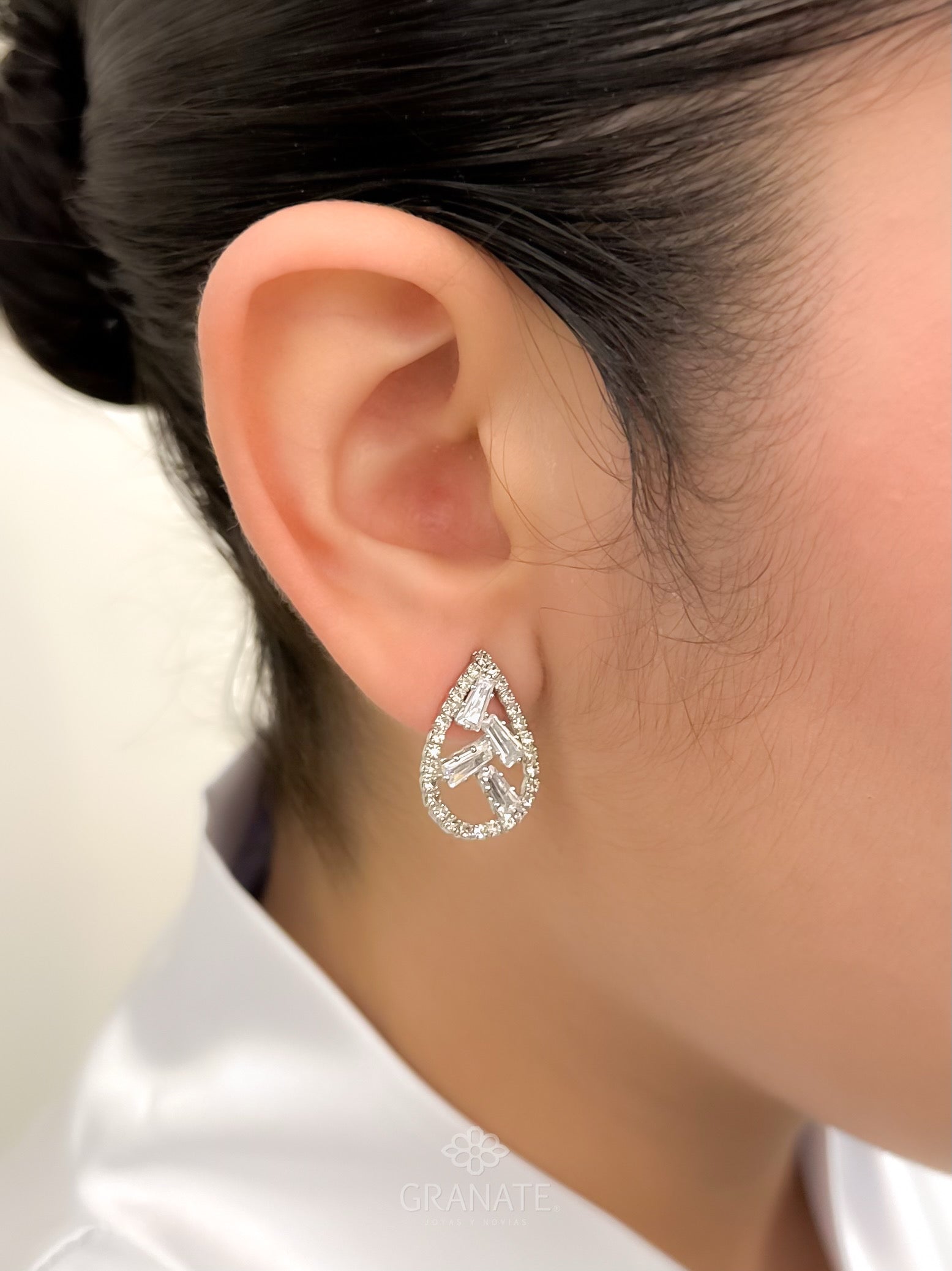 Aretes Gota Contorno