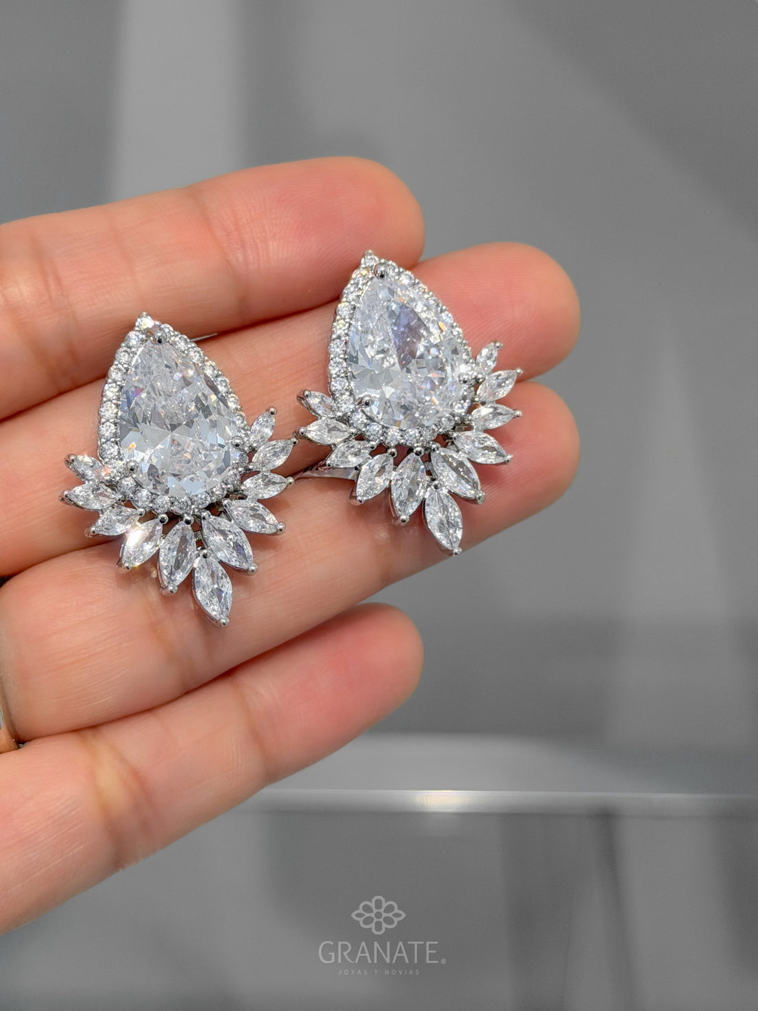 Aretes Gota y Marquises