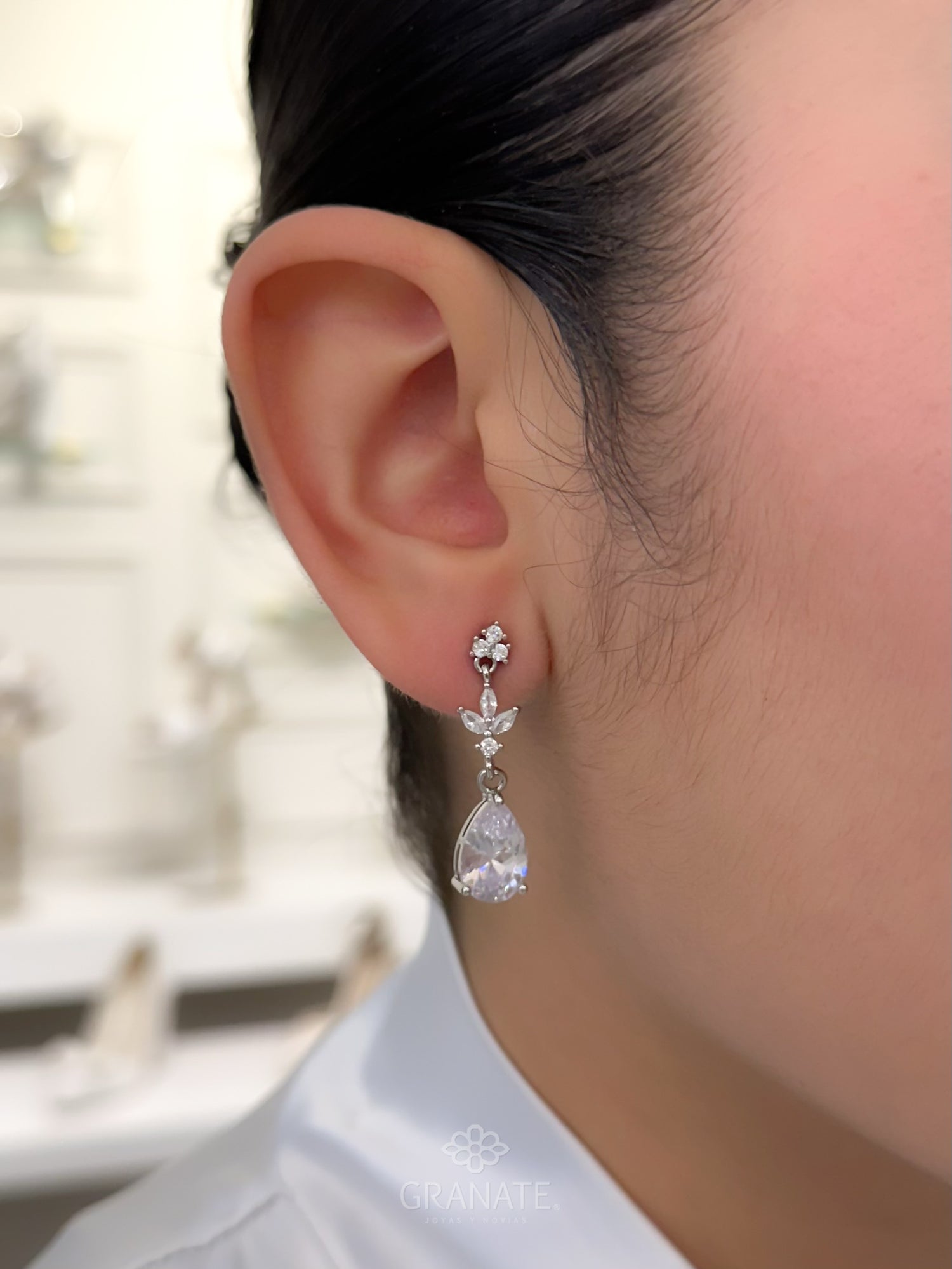 Aretes Gota Colgante Circonia